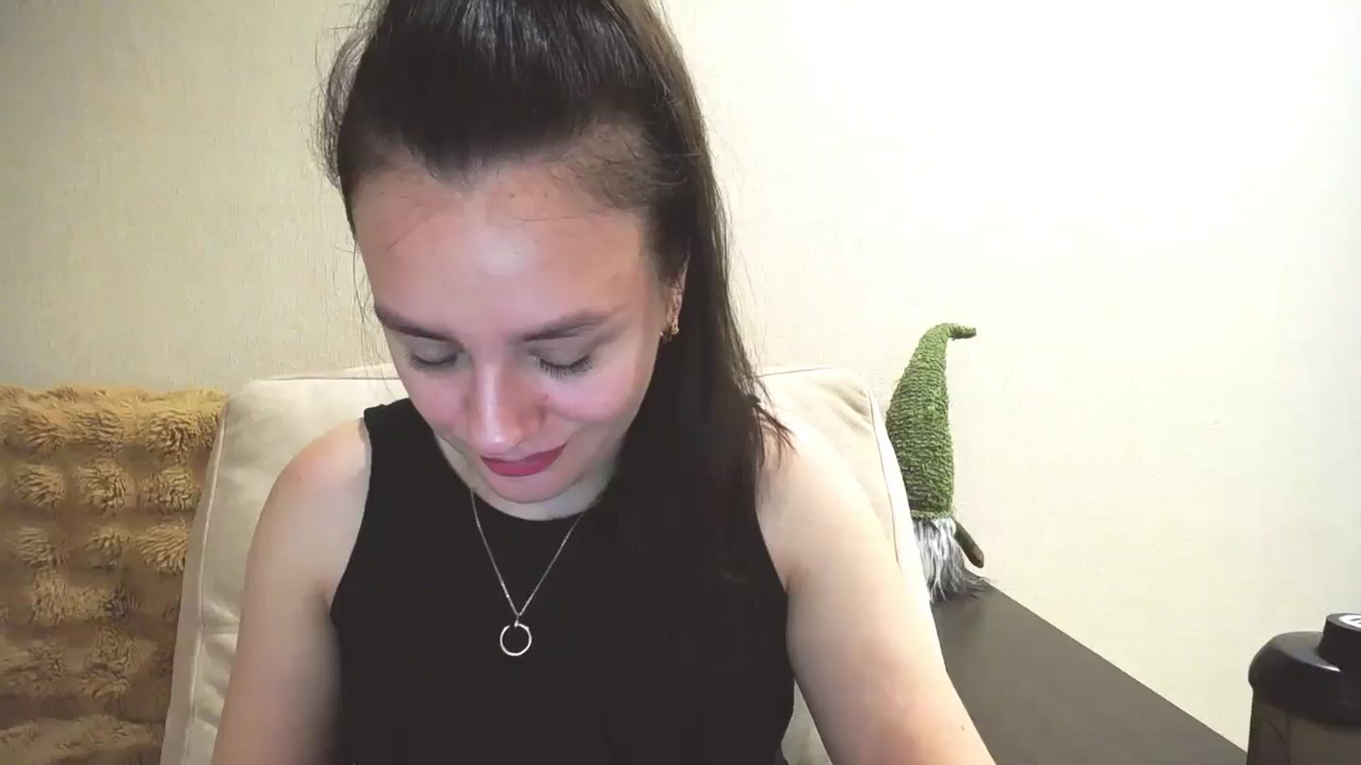 Gallery image thumbnail from Lillit__Wood_'s myfreecams stream on, 06/03/2025, 16:51 image 16 of 20