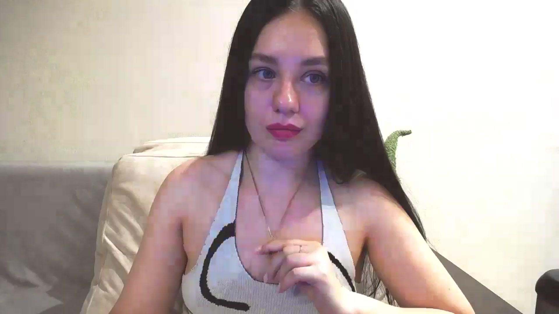 Gallery image thumbnail from Lillit__Wood_'s myfreecams stream on, 06/08/2025, 15:01 image 3 of 20