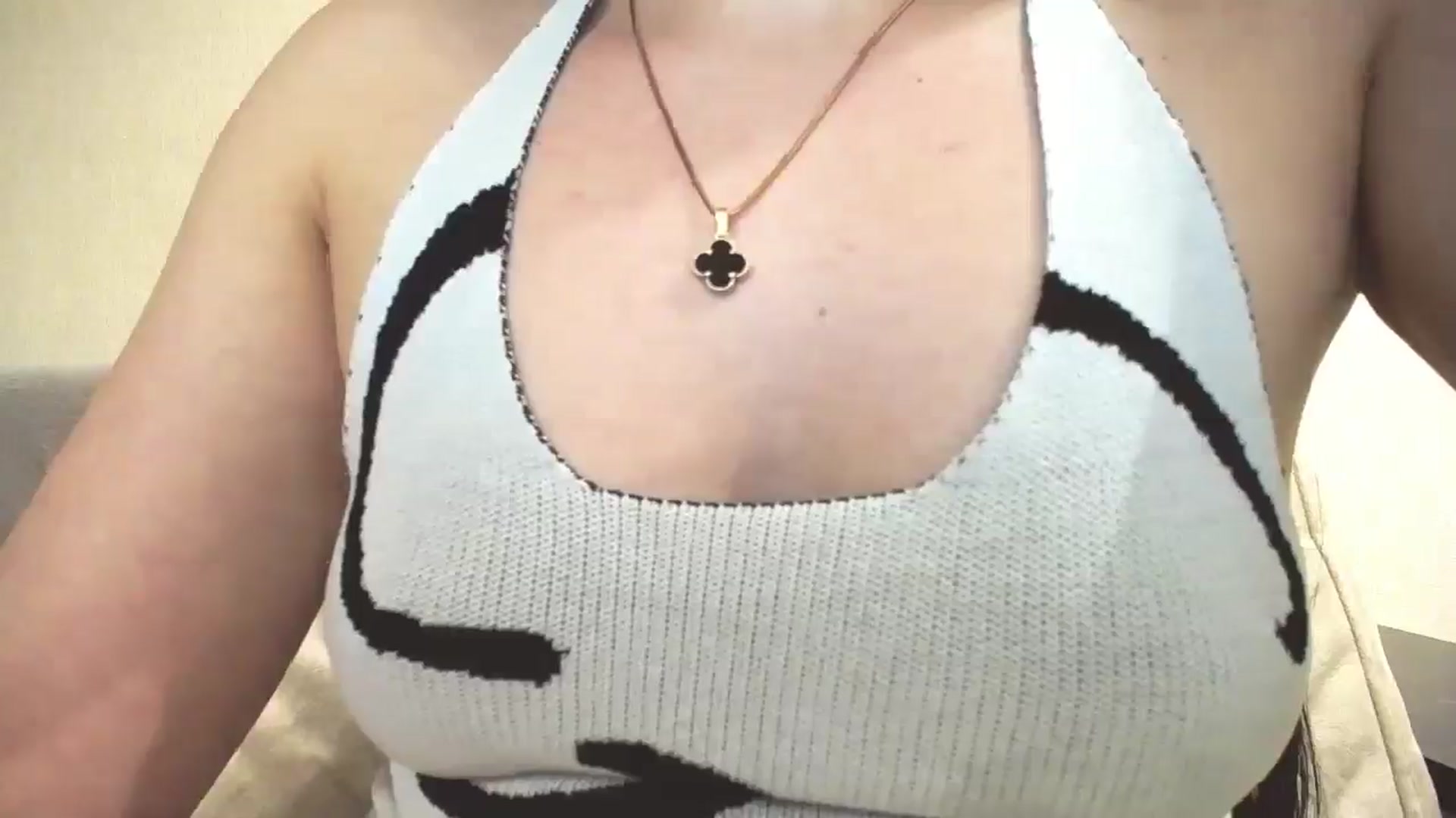 Gallery image thumbnail from Lillit__Wood_'s myfreecams stream on, 06/08/2025, 15:45 image 8 of 20