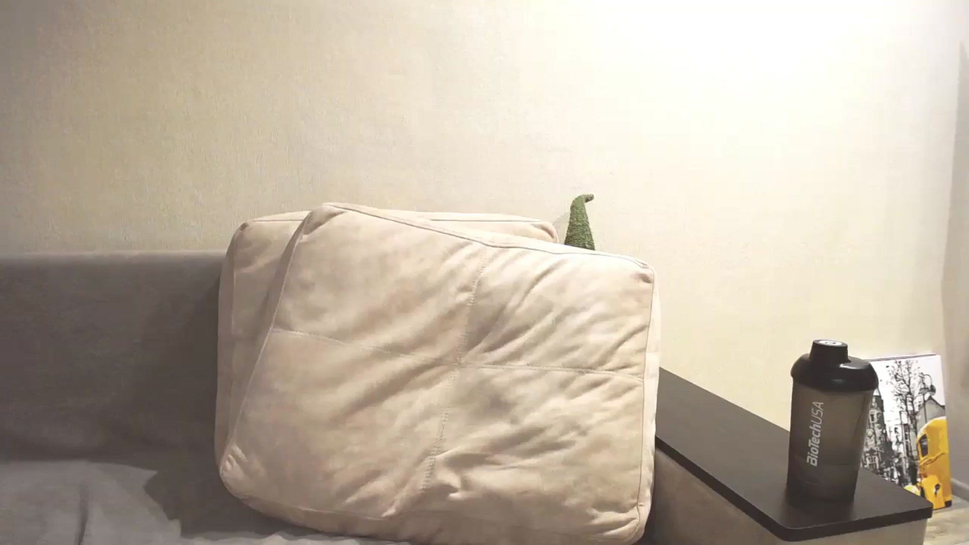 Gallery image thumbnail from Lillit__Wood_'s myfreecams stream on, 06/14/2025, 17:17 image 18 of 20