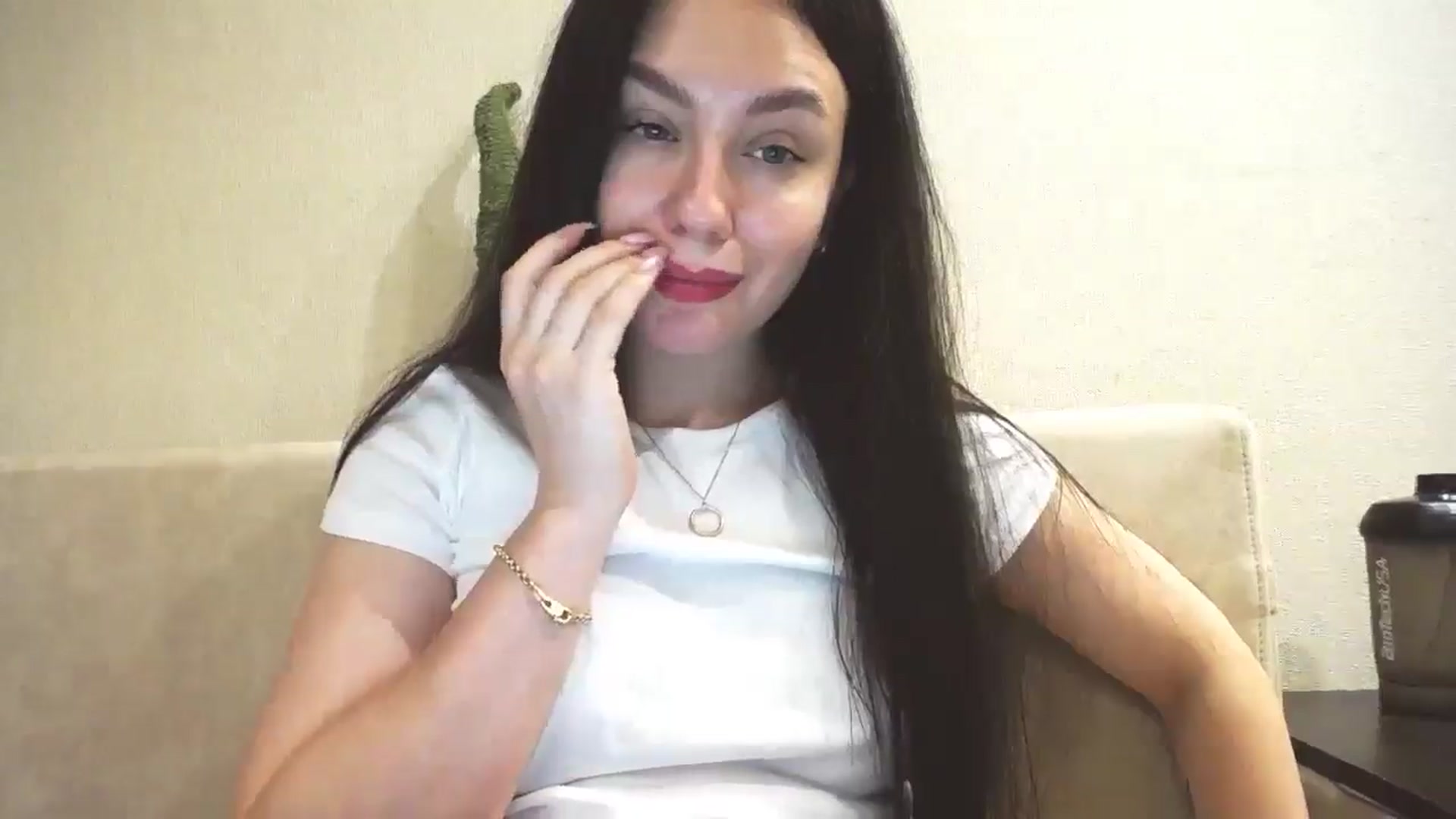 Gallery image thumbnail from Lillit__Wood_'s myfreecams stream on, 06/26/2025, 16:28 image 14 of 20