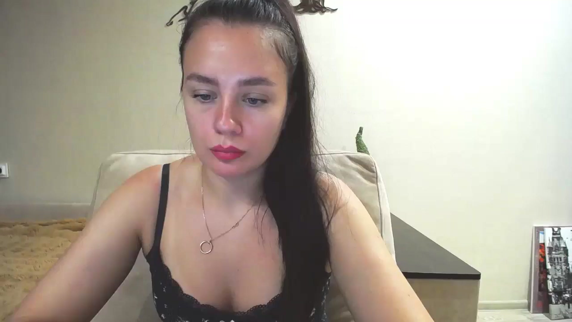 Gallery image thumbnail from Lillit__Wood_'s myfreecams stream on, 08/16/2025, 17:51 image 16 of 20