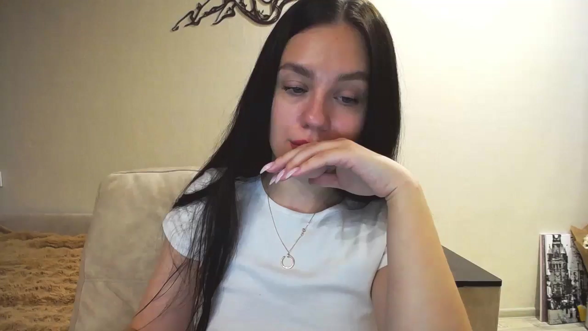Gallery image thumbnail from Lillit__Wood_'s myfreecams stream on, 08/26/2025, 14:08 image 7 of 20