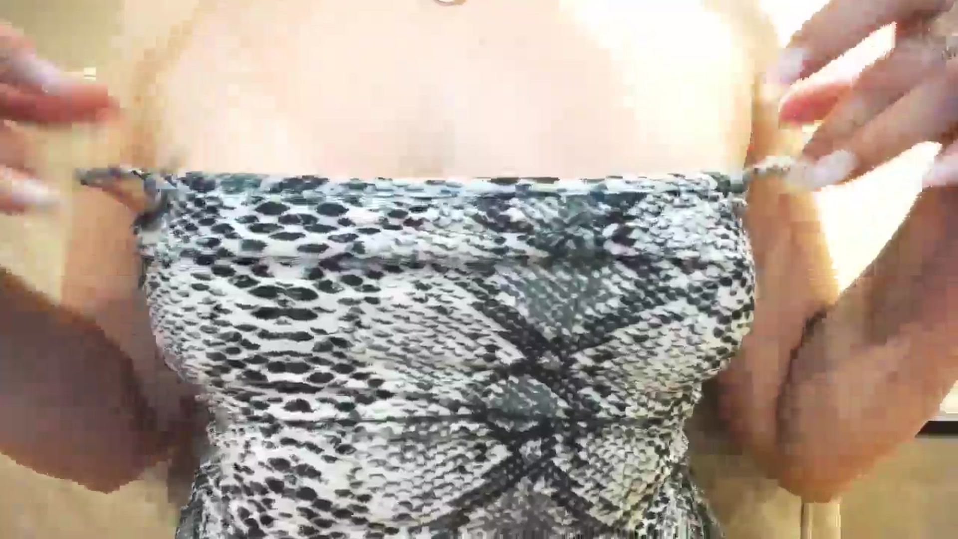 Gallery image thumbnail from Lillit__Wood_'s myfreecams stream on, 09/08/2025, 12:31 image 10 of 20