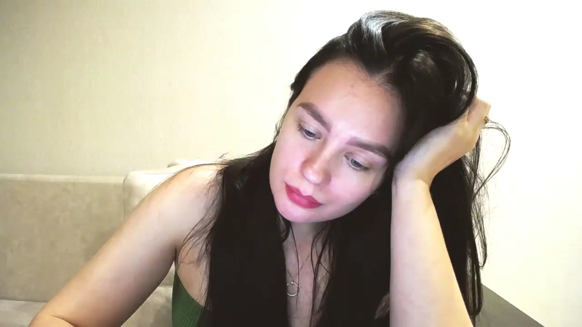 Gallery image thumbnail from Lillit__Wood_'s myfreecams stream on, 09/15/2025, 19:10 image 17 of 20