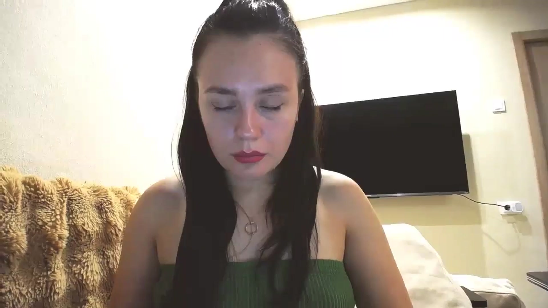 Gallery image thumbnail from Lillit__Wood_'s myfreecams stream on, 10/05/2025, 19:43 image 5 of 20