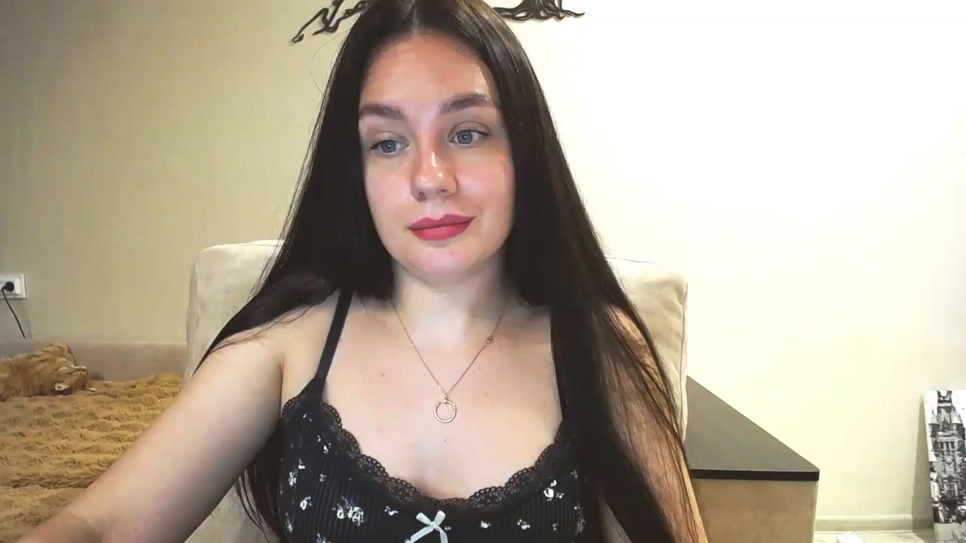 Gallery image thumbnail from Lillit__Wood_'s myfreecams stream on, 10/18/2025, 18:10 image 14 of 20