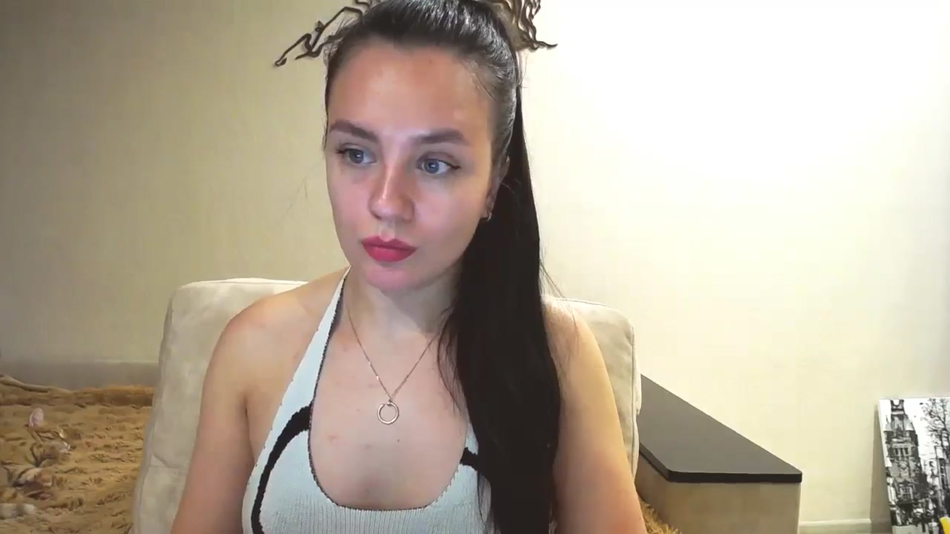 Gallery image thumbnail from Lillit__Wood_'s myfreecams stream on, 10/19/2025, 18:22 image 9 of 20