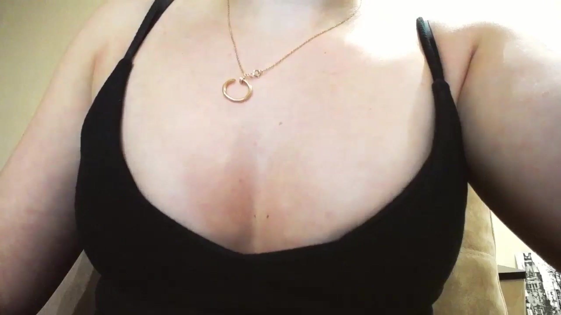 Gallery image thumbnail from Lillit__Wood_'s myfreecams stream on, 10/25/2025, 18:45 image 16 of 20