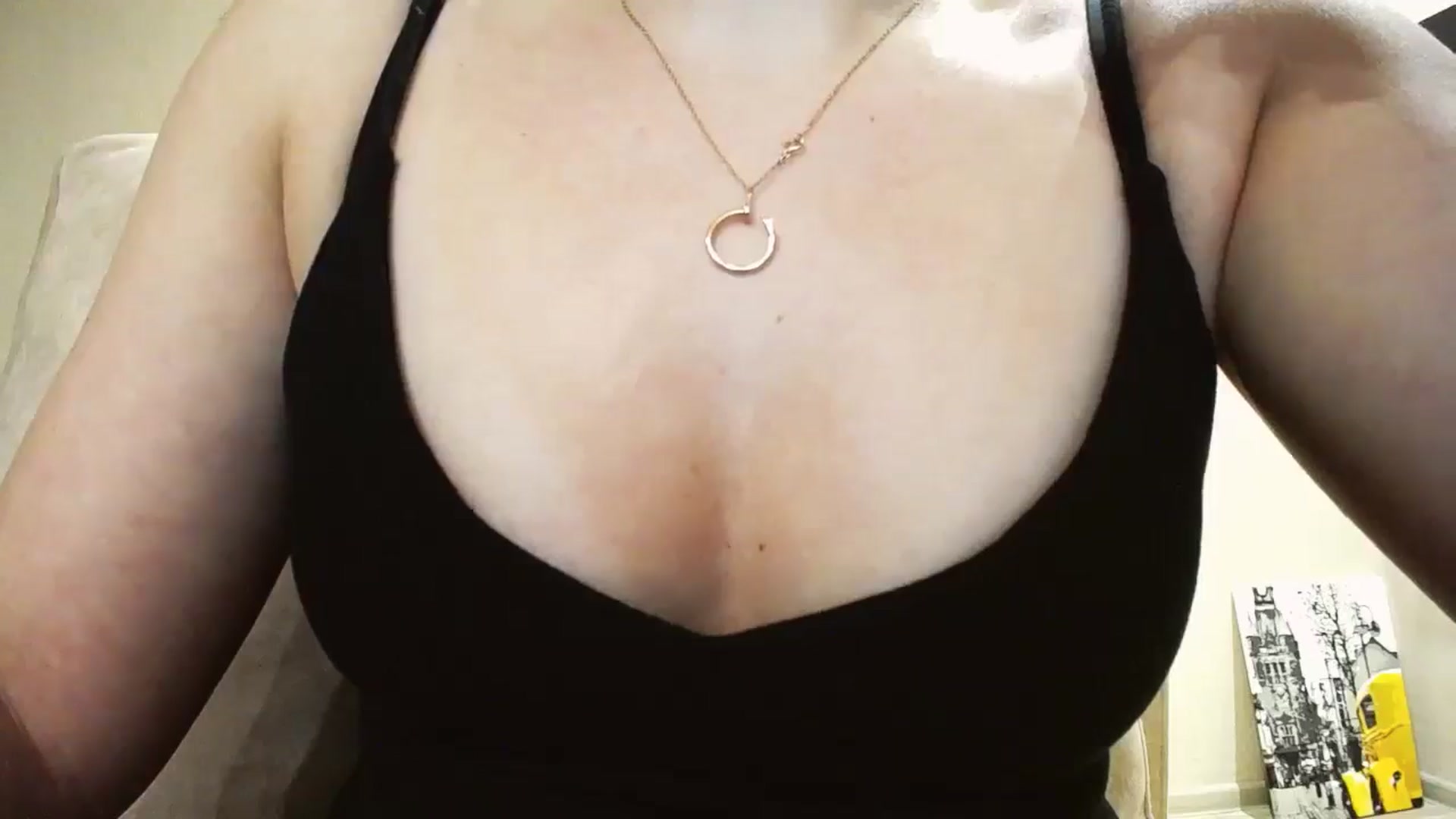 Gallery image thumbnail from Lillit__Wood_'s myfreecams stream on, 10/25/2025, 18:45 image 5 of 20