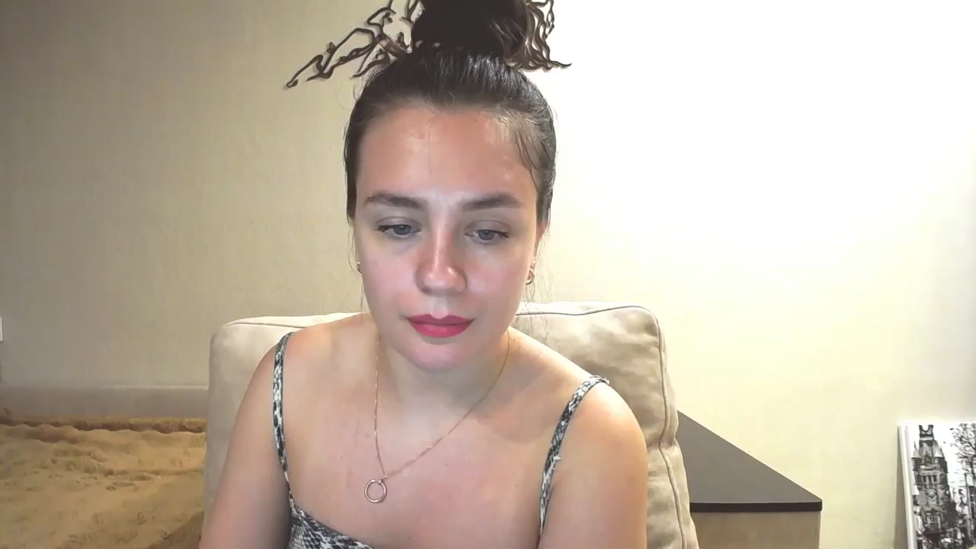 Gallery image thumbnail from Lillit__Wood_'s myfreecams stream on, 10/31/2025, 18:15 image 17 of 20