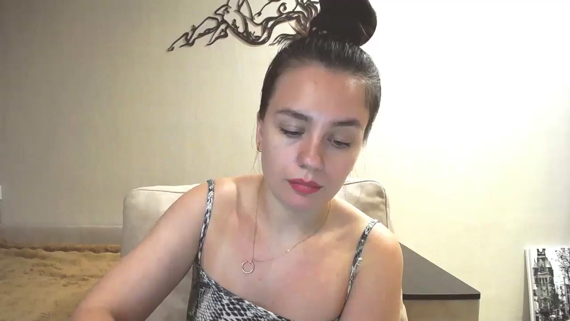 Gallery image thumbnail from Lillit__Wood_'s myfreecams stream on, 10/31/2025, 18:15 image 16 of 20