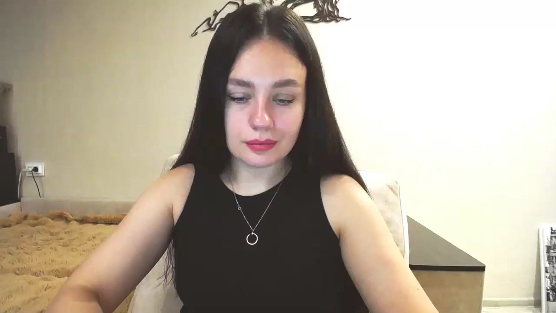 Gallery image thumbnail from Lillit__Wood_'s myfreecams stream on, 11/01/2025, 17:25 image 7 of 20