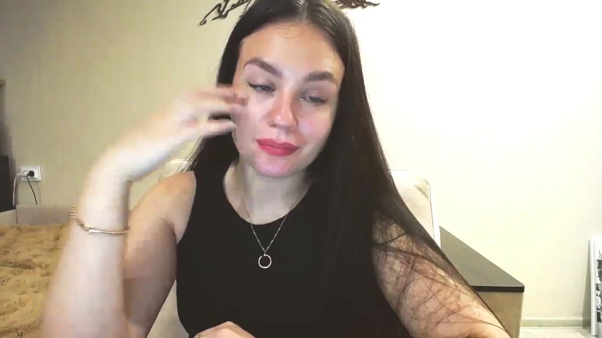 Gallery image thumbnail from Lillit__Wood_'s myfreecams stream on, 11/01/2025, 18:35 image 17 of 20