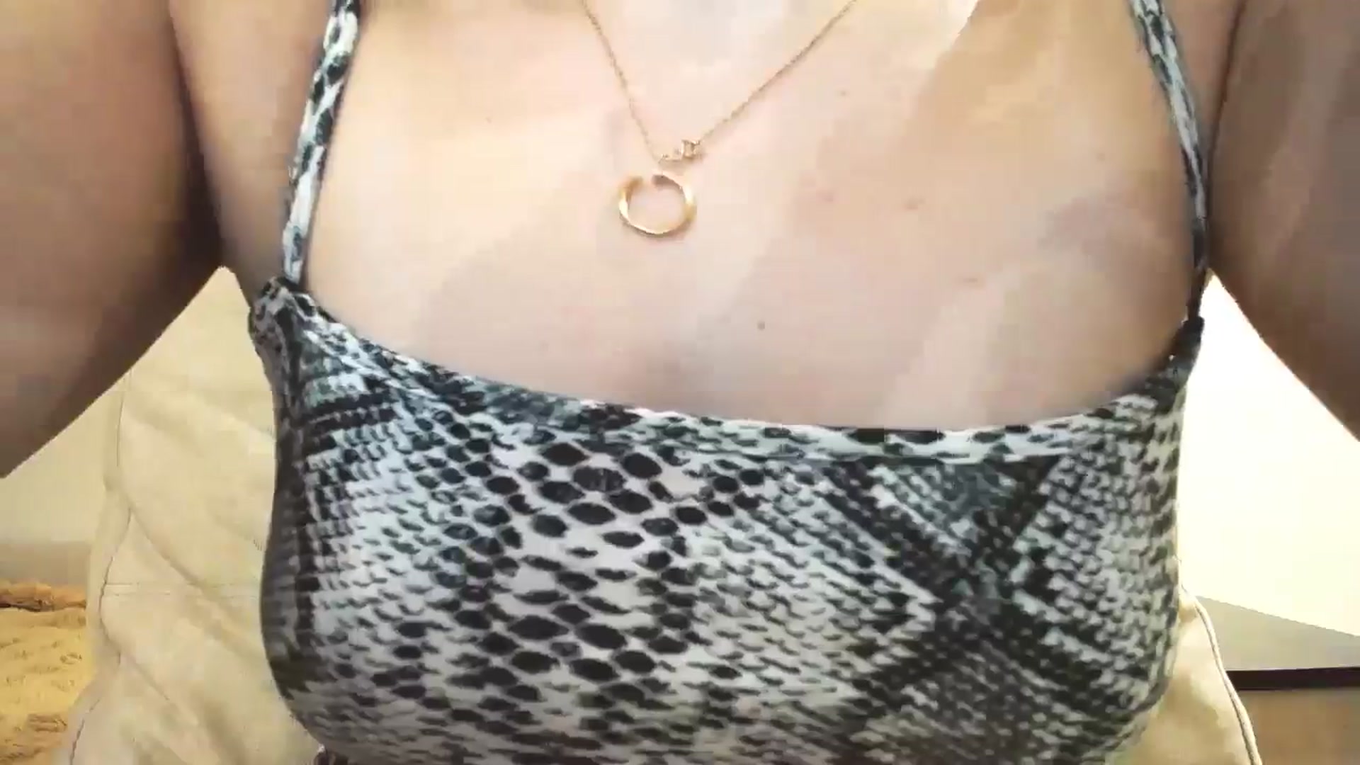 Gallery image thumbnail from Lillit__Wood_'s myfreecams stream on, 11/13/2025, 21:39 image 15 of 20