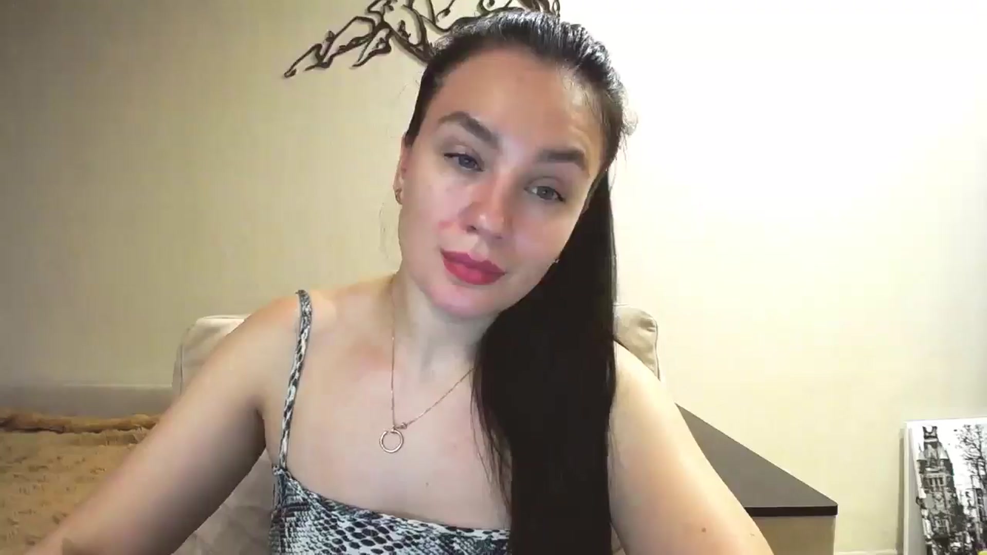Gallery image thumbnail from Lillit__Wood_'s myfreecams stream on, 11/13/2025, 21:39 image 12 of 20