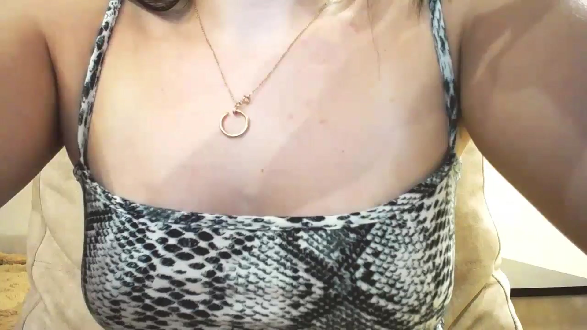 Gallery image thumbnail from Lillit__Wood_'s myfreecams stream on, 11/13/2025, 21:39 image 19 of 20