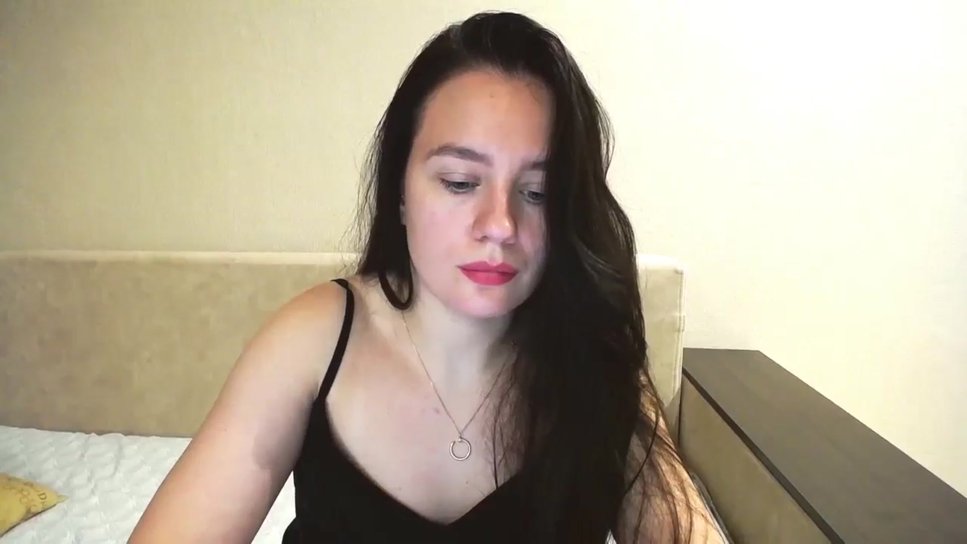Gallery image thumbnail from Lillit__Wood_'s myfreecams stream on, 11/19/2025, 24:59 image 7 of 20