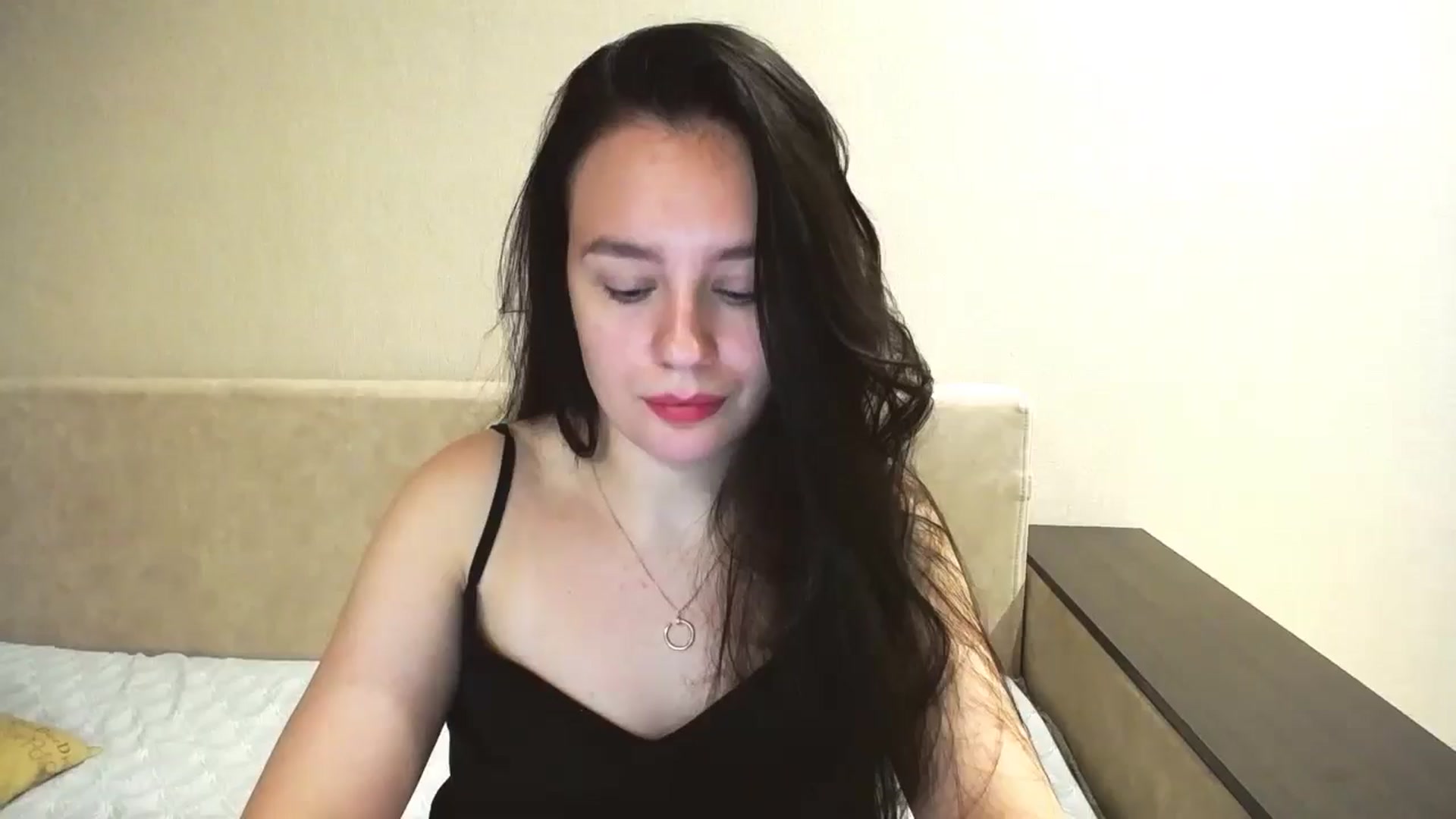 Gallery image thumbnail from Lillit__Wood_'s myfreecams stream on, 11/19/2025, 24:59 image 9 of 20