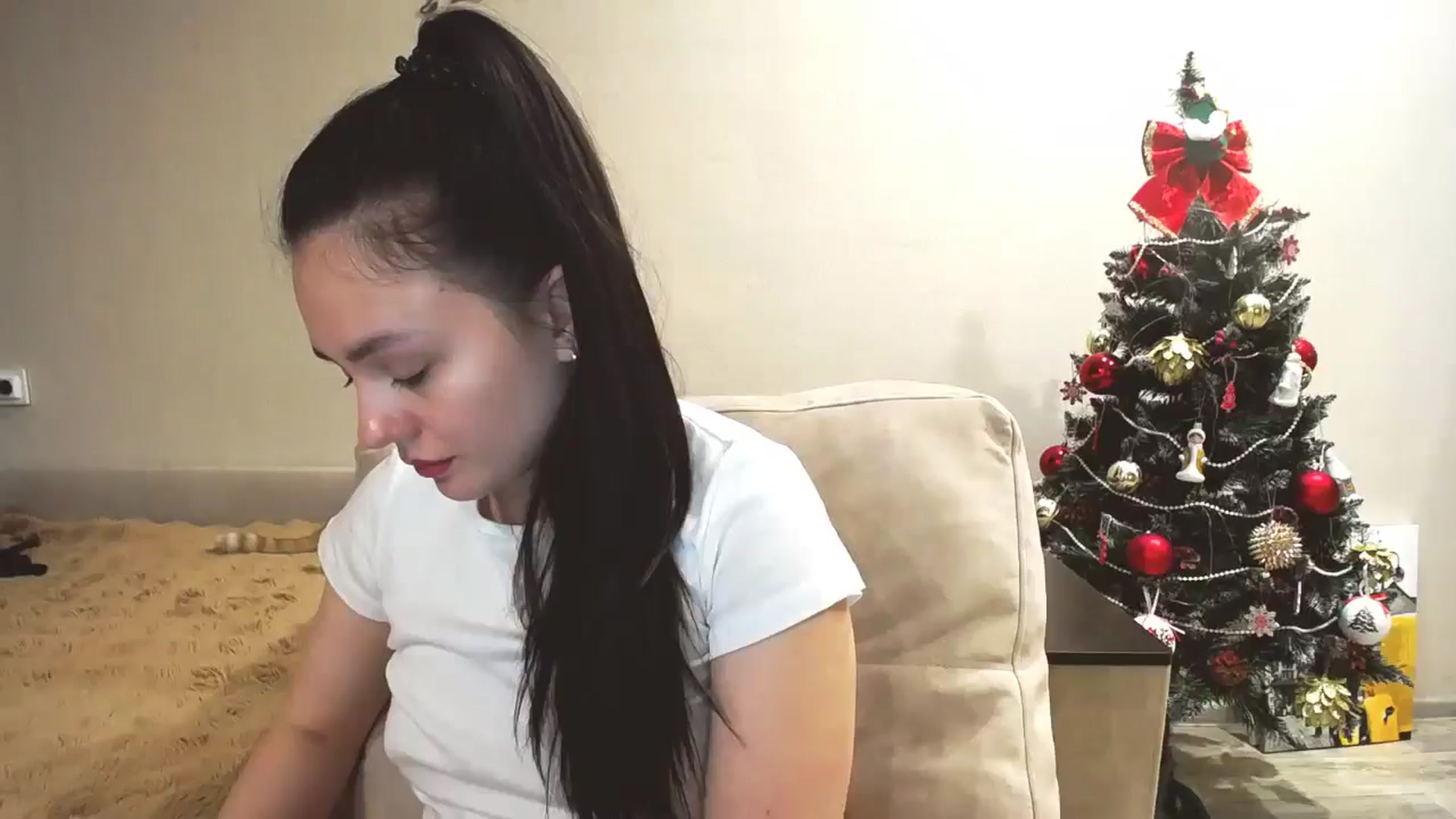 Gallery image thumbnail from Lillit__Wood_'s myfreecams stream on, 12/08/2025, 20:49 image 1 of 20