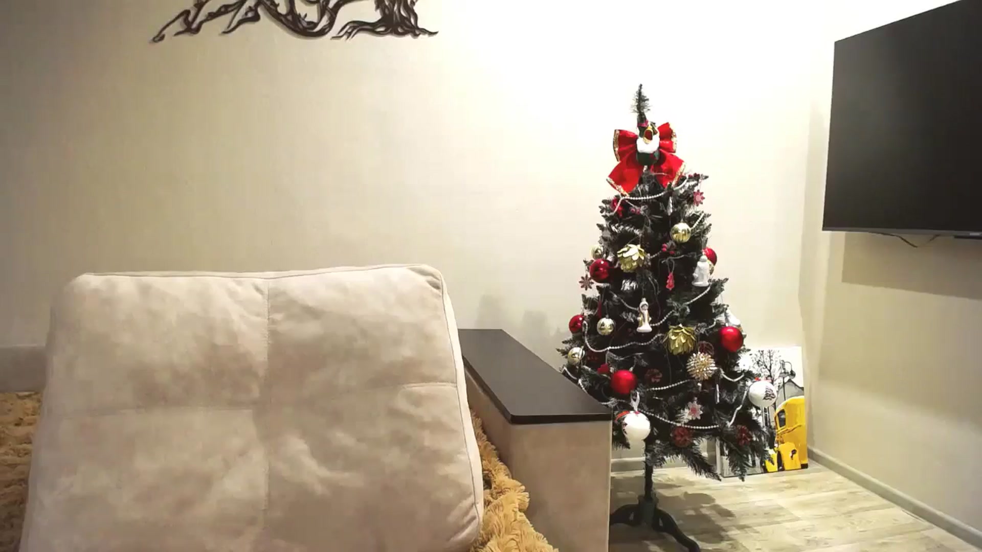 Gallery image thumbnail from Lillit__Wood_'s myfreecams stream on, 12/23/2025, 17:32 image 12 of 20