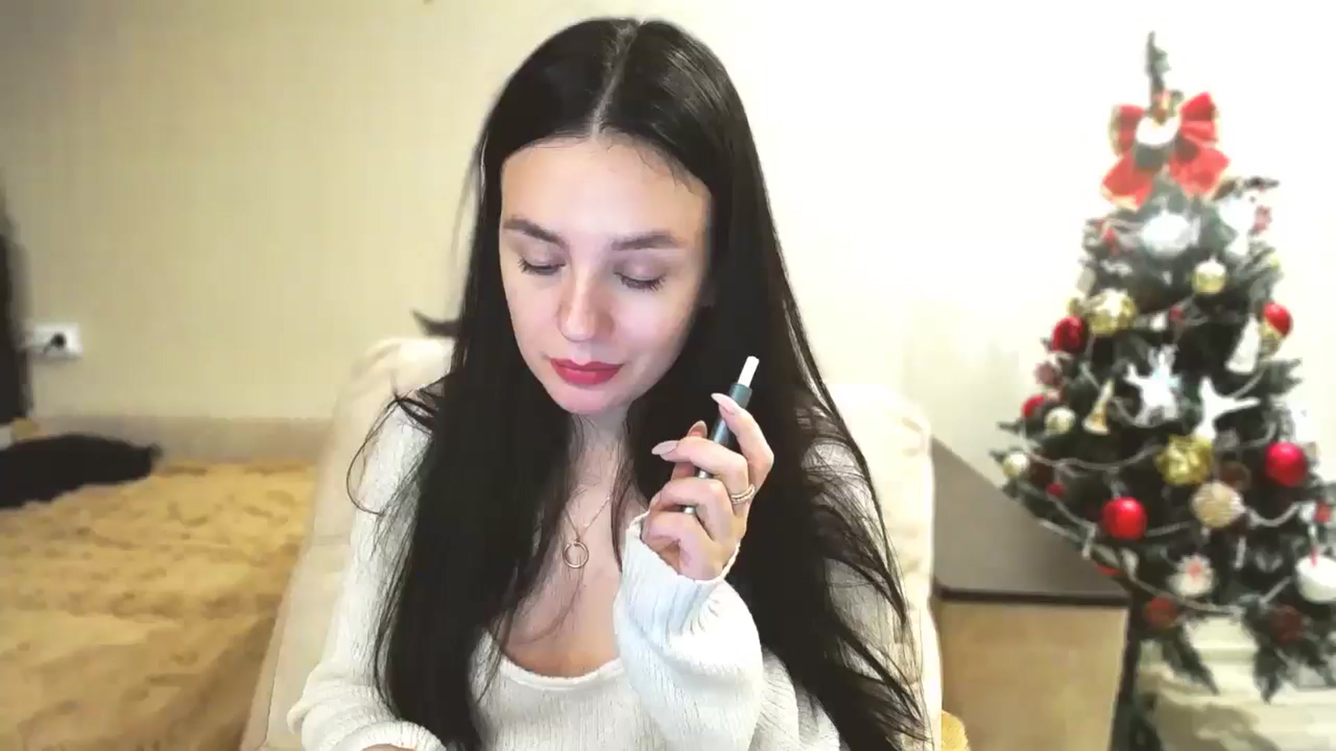 Gallery image thumbnail from Lillit__Wood_'s myfreecams stream on, 01/04/2026, 22:01 image 13 of 20