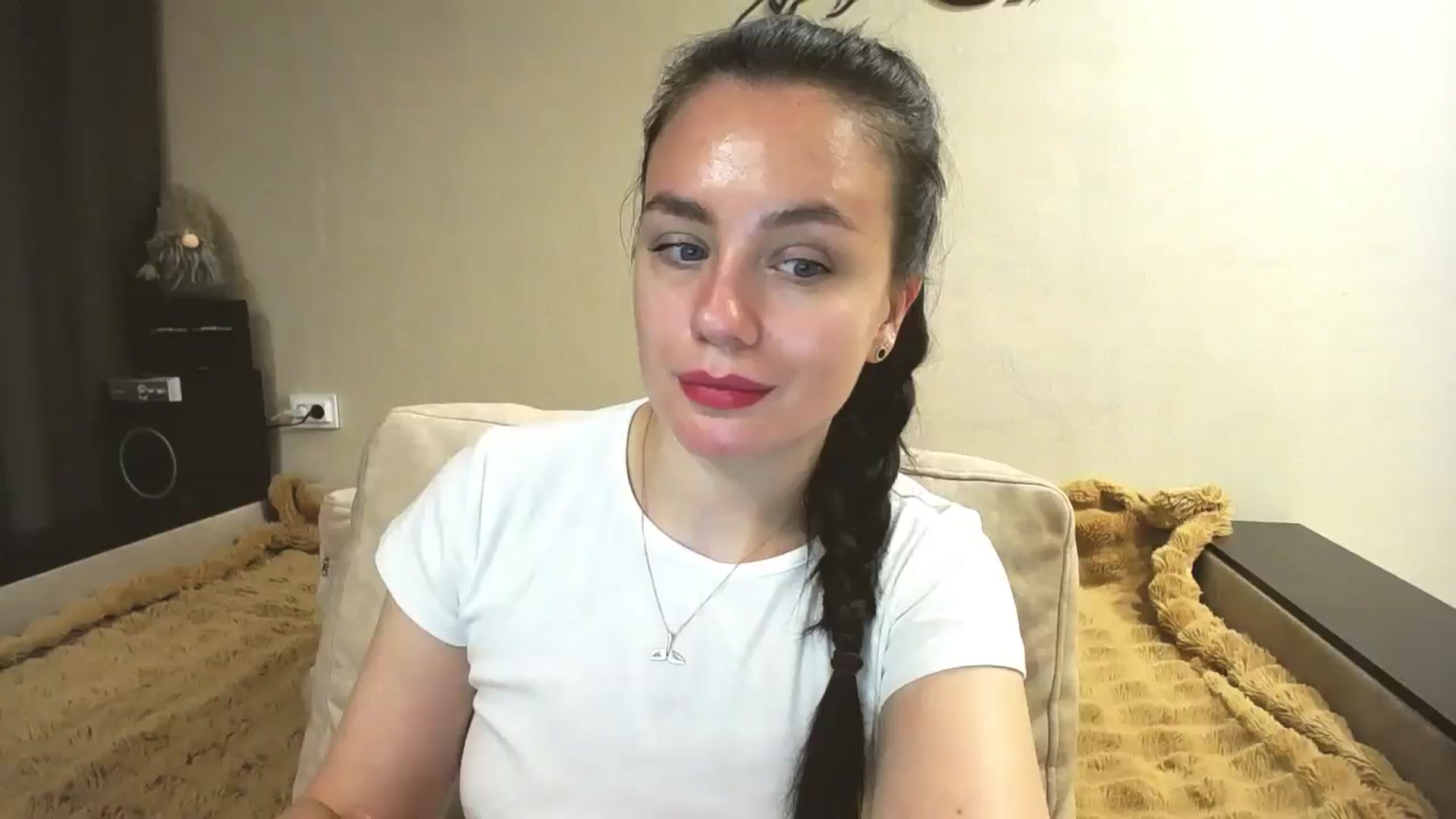 Gallery image thumbnail from Lillit__Wood_'s myfreecams stream on, 02/16/2026, 20:44 image 9 of 20