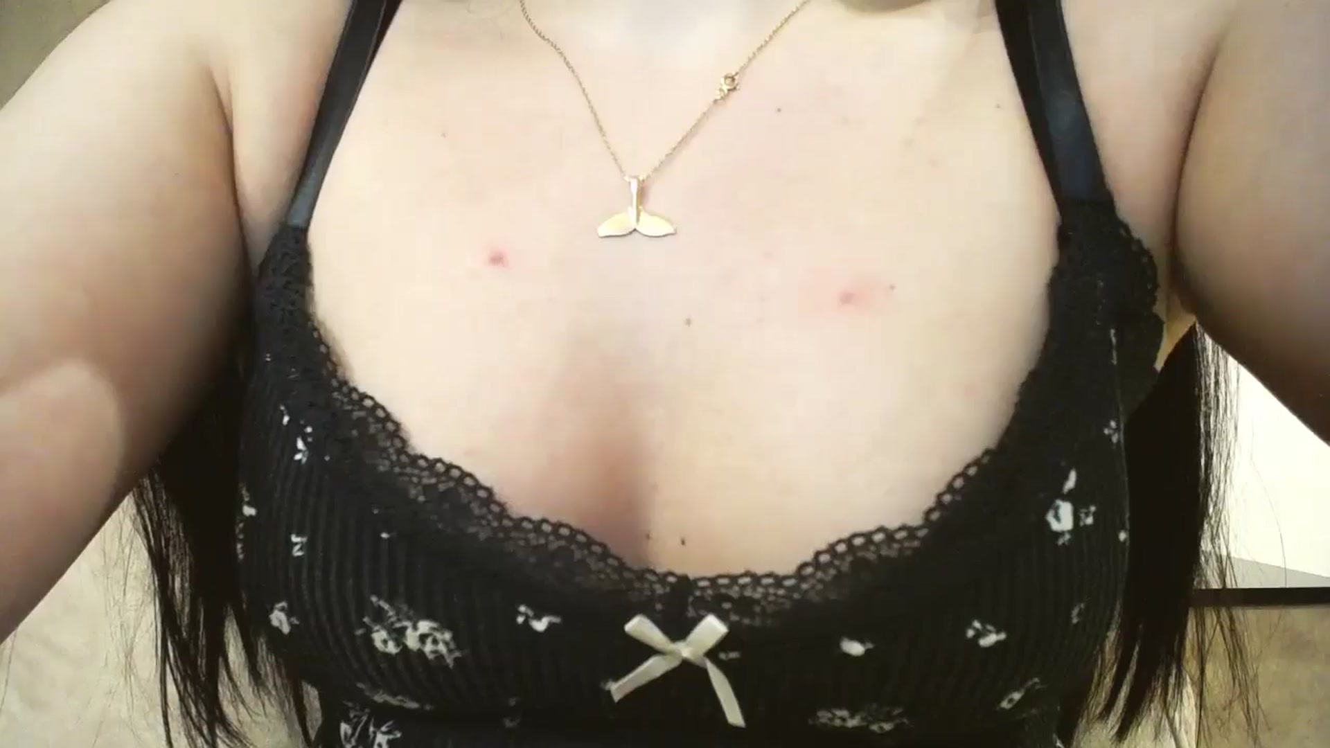 Gallery image thumbnail from Lillit__Wood_'s myfreecams stream on, 03/12/2026, 17:43 image 19 of 20
