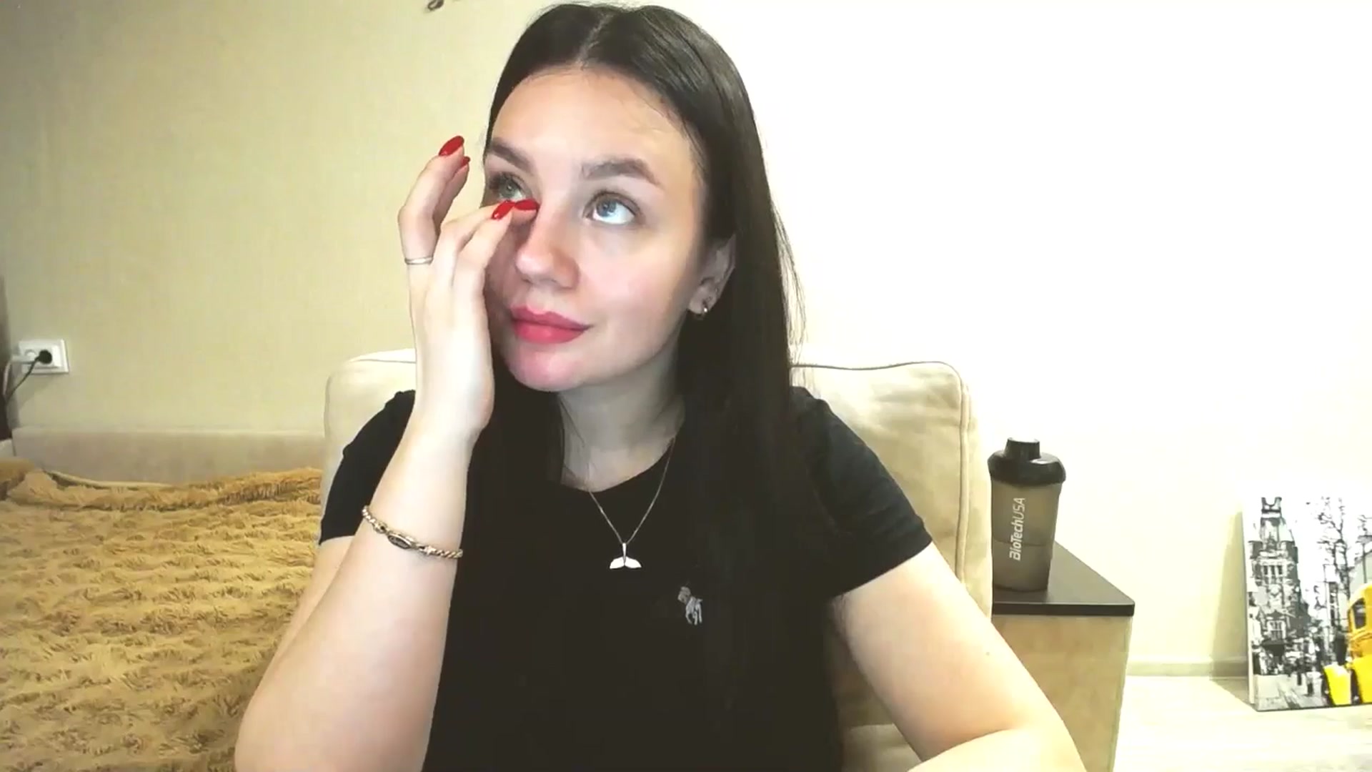 Gallery image thumbnail from Lillit__Wood_'s myfreecams stream on, 03/14/2026, 17:59 image 19 of 20