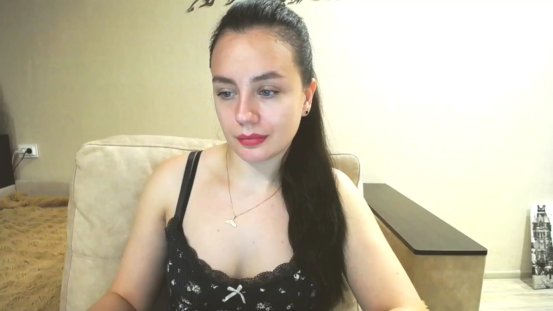 Gallery image thumbnail from Lillit__Wood_'s myfreecams stream on, 03/18/2026, 21:45 image 8 of 20