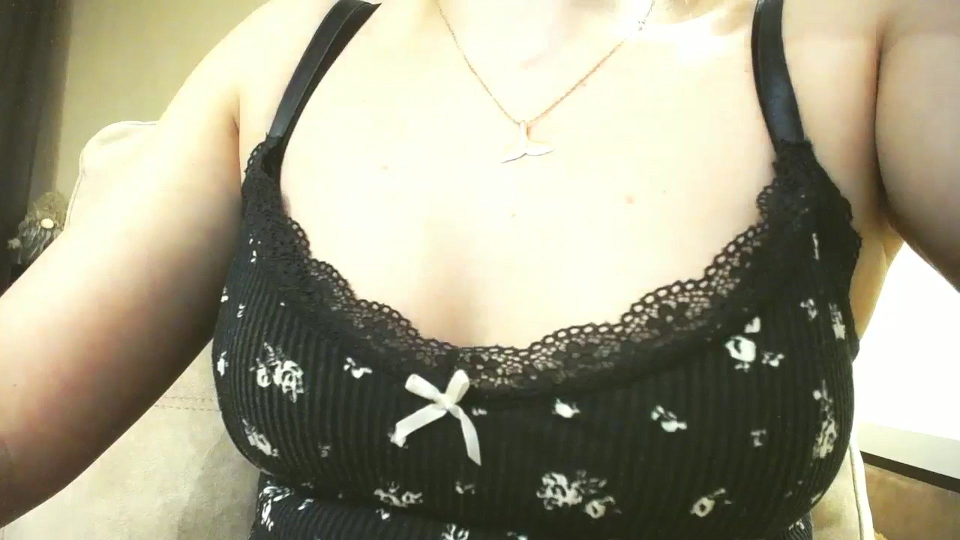 Gallery image thumbnail from Lillit__Wood_'s myfreecams stream on, 03/18/2026, 21:45 image 9 of 20
