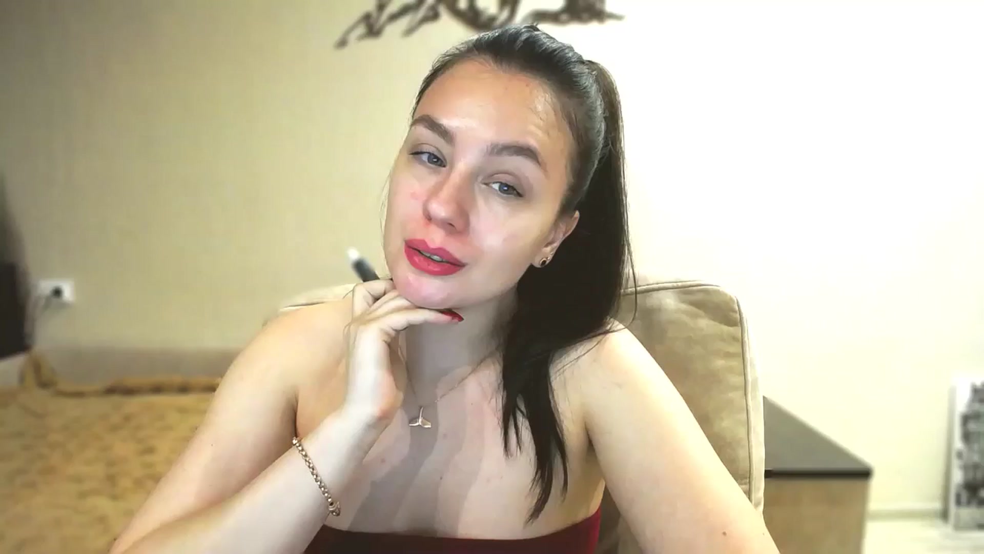Gallery image thumbnail from Lillit__Wood_'s myfreecams stream on, 04/02/2026, 19:51 image 10 of 20