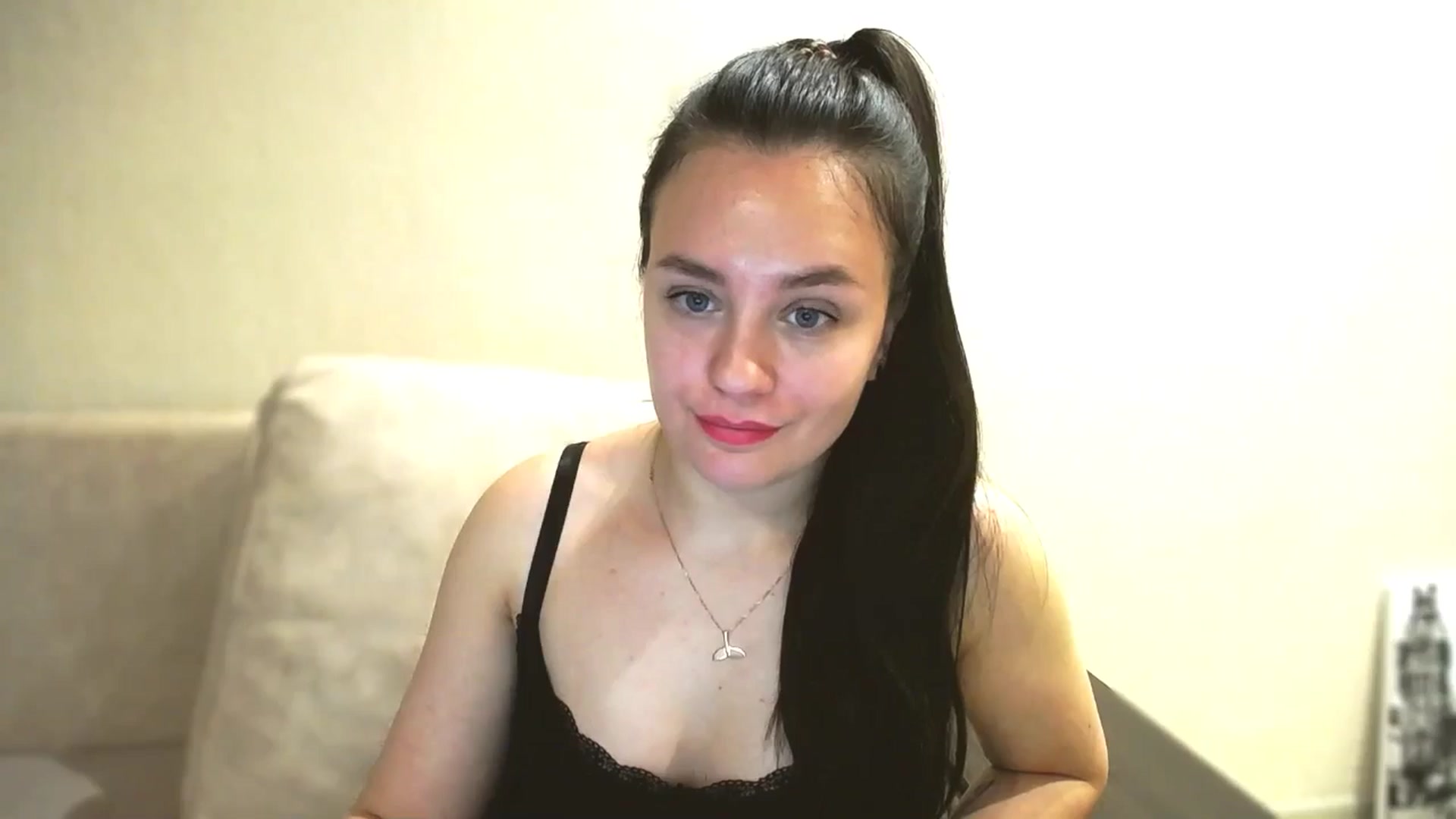 Gallery image thumbnail from Lillit__Wood_'s myfreecams stream on, 04/07/2026, 22:48 image 9 of 20
