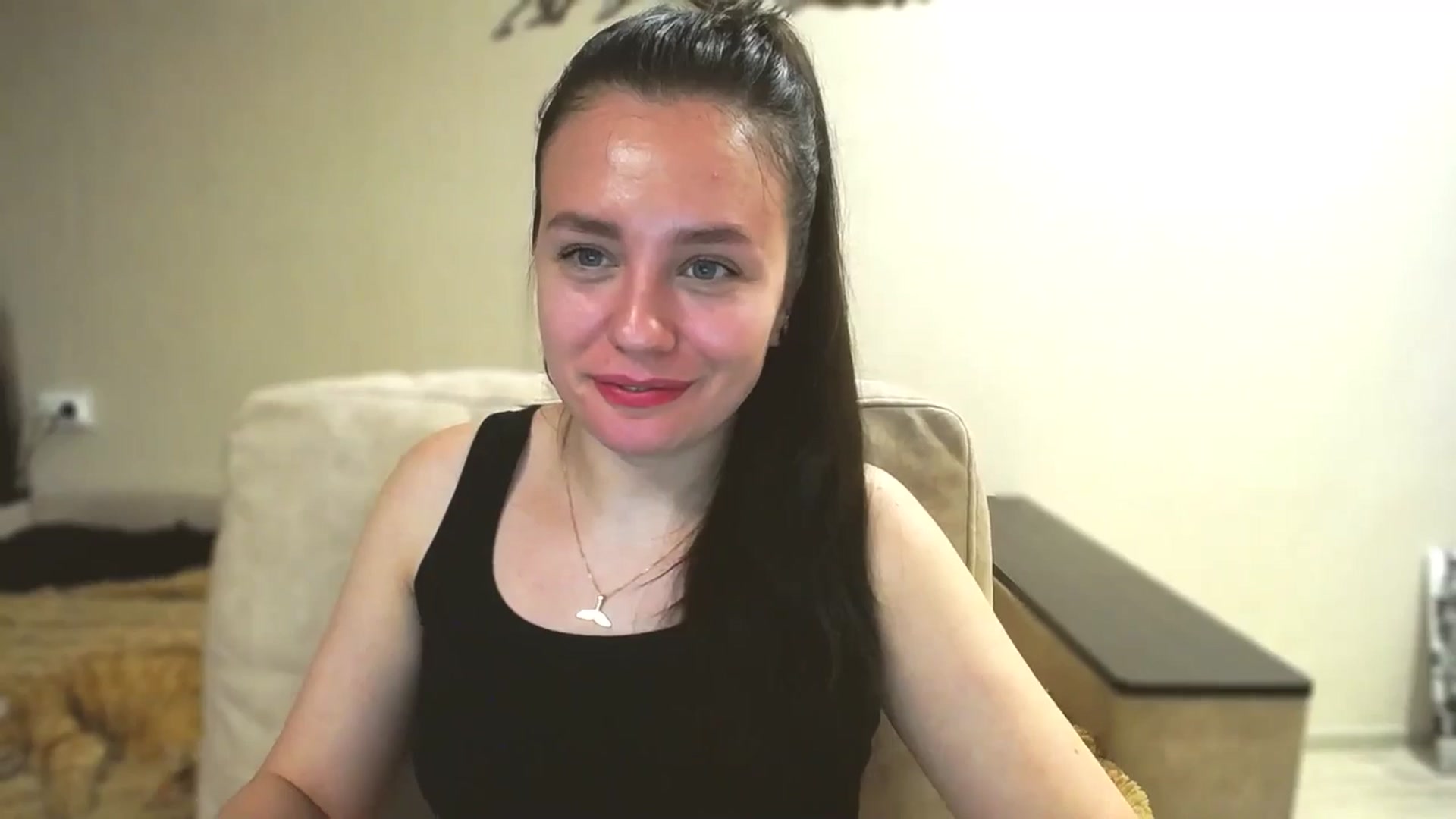 Gallery image thumbnail from Lillit__Wood_'s myfreecams stream on, 04/10/2026, 23:09 image 6 of 20