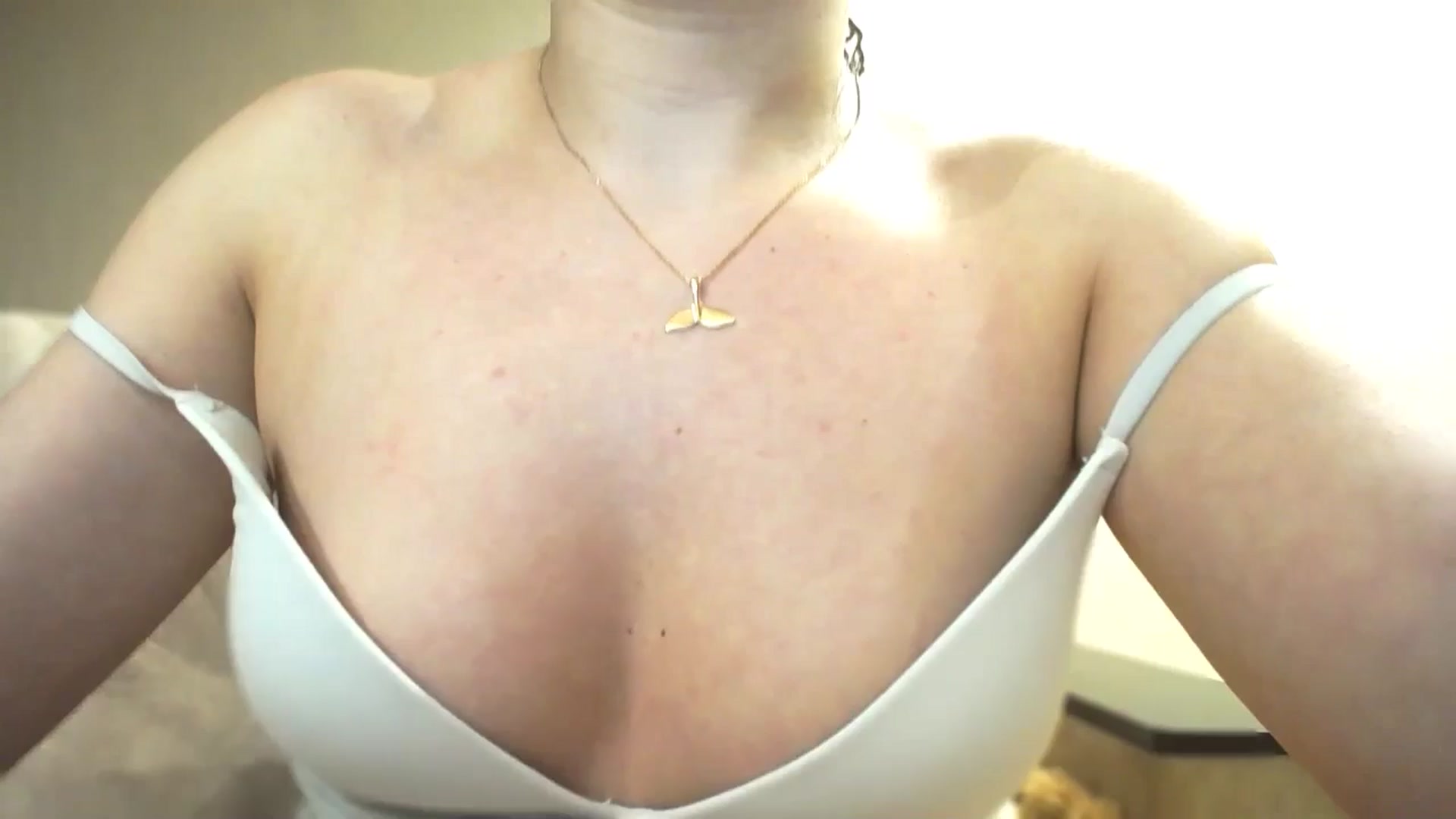 Gallery image thumbnail from Lillit__Wood_'s myfreecams stream on, 04/11/2026, 17:56 image 9 of 20