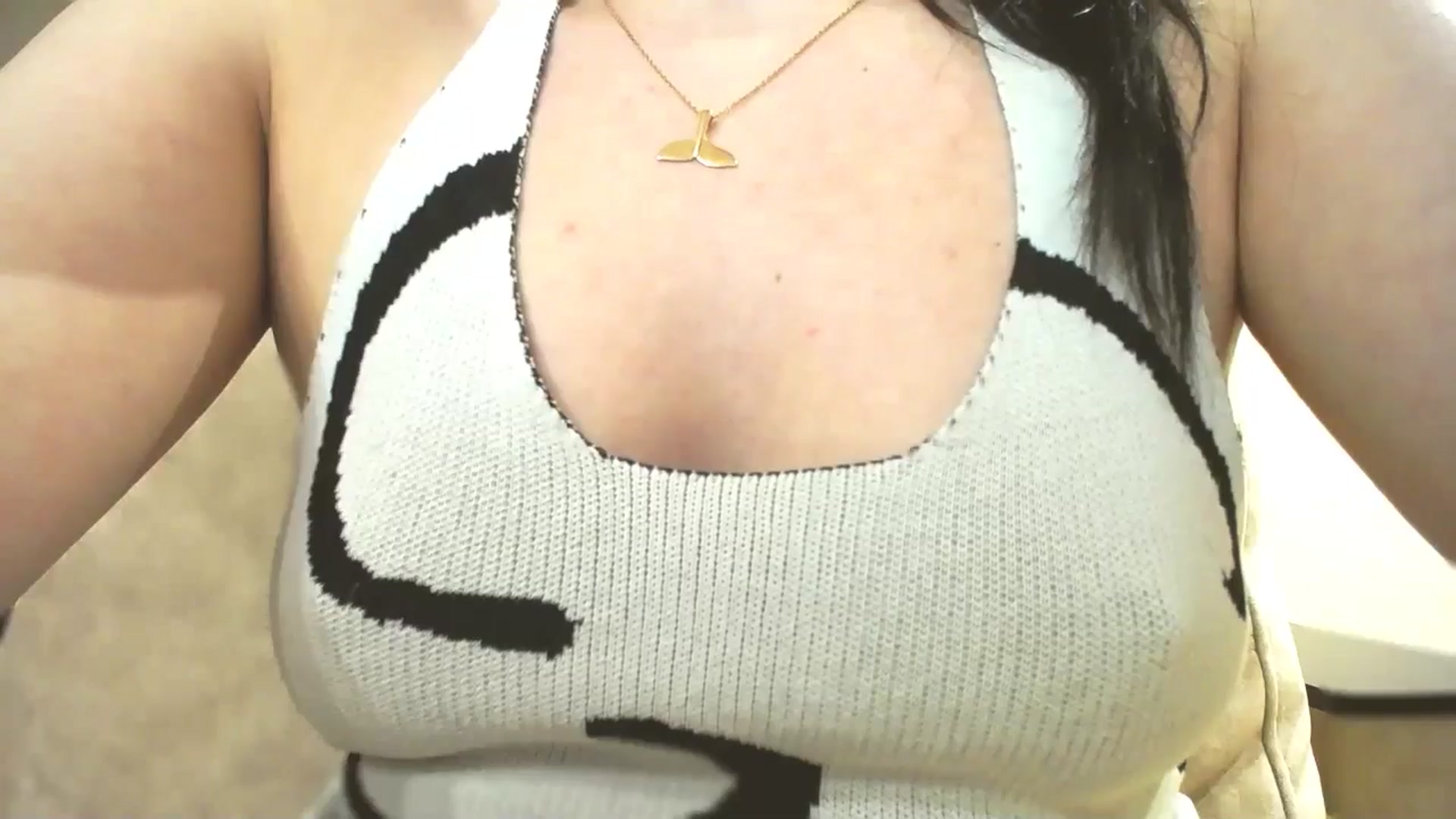 Gallery image thumbnail from Lillit__Wood_'s myfreecams stream on, 04/13/2026, 23:43 image 17 of 20