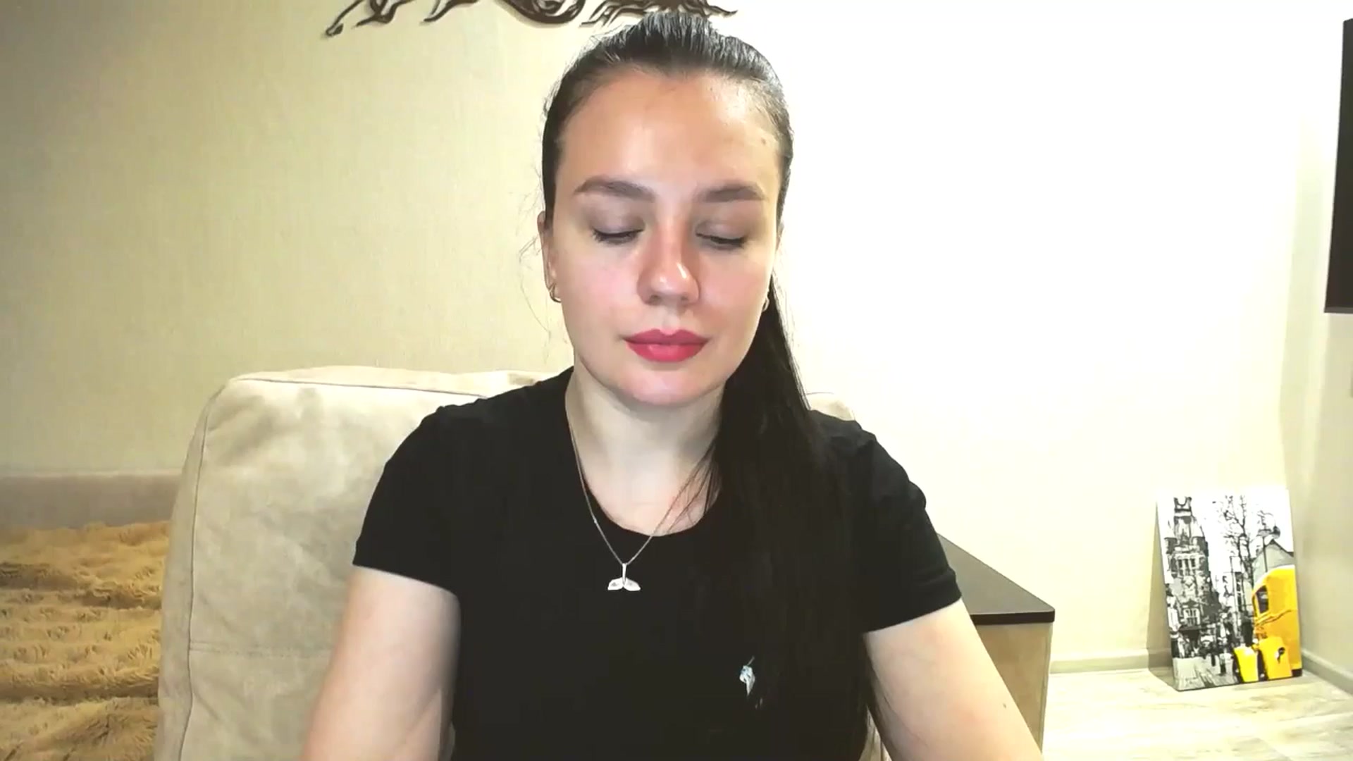 Gallery image thumbnail from Lillit__Wood_'s myfreecams stream on, 04/26/2026, 19:50 image 8 of 20