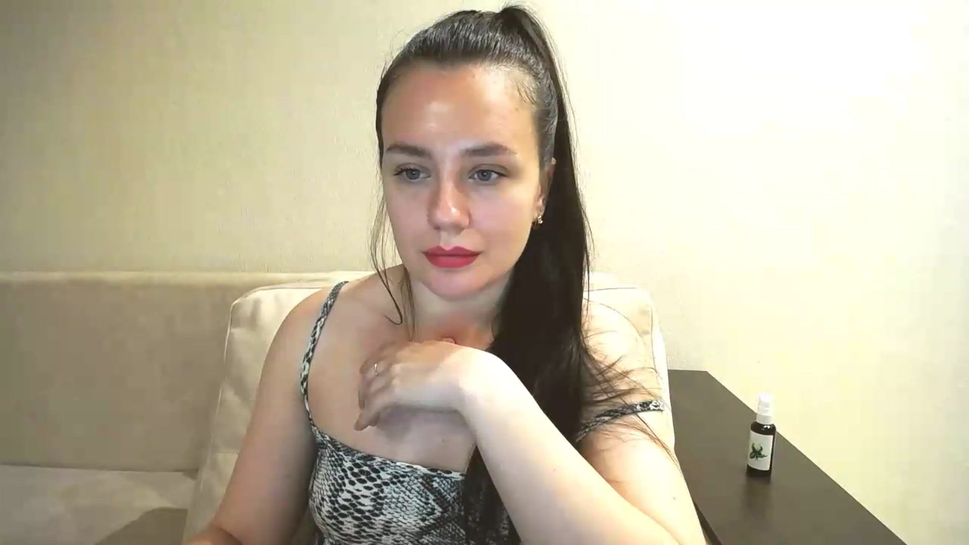 Gallery image thumbnail from Lillit__Wood_'s myfreecams stream on, 05/11/2026, 17:17 image 17 of 20