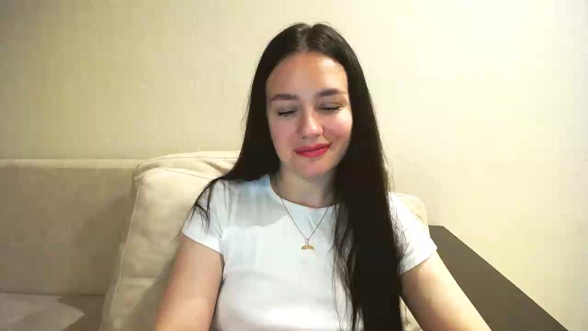 Gallery image thumbnail from Lillit__Wood_'s myfreecams stream on, 05/17/2026, 16:22 image 16 of 20