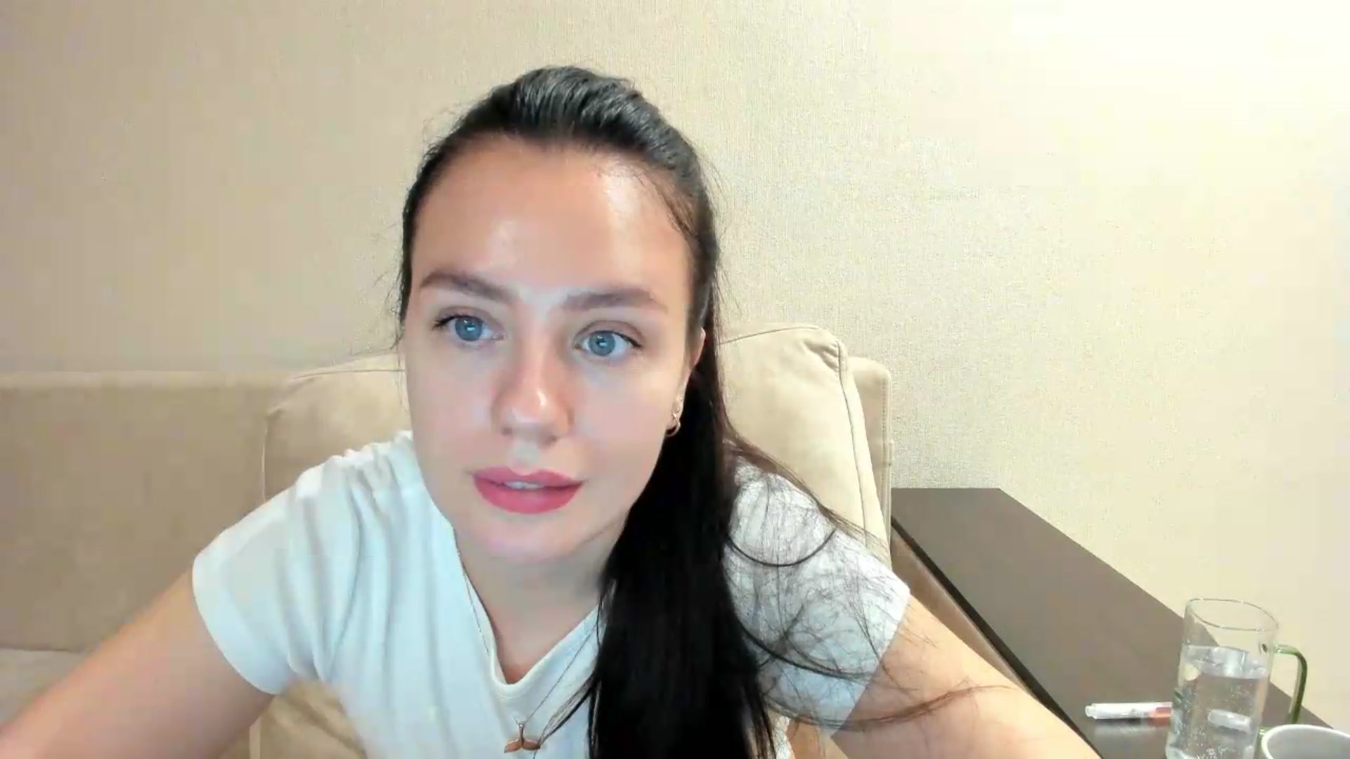 Gallery image thumbnail from Lillit__Wood_'s myfreecams stream on, 08/15/2026, 21:28 image 18 of 20