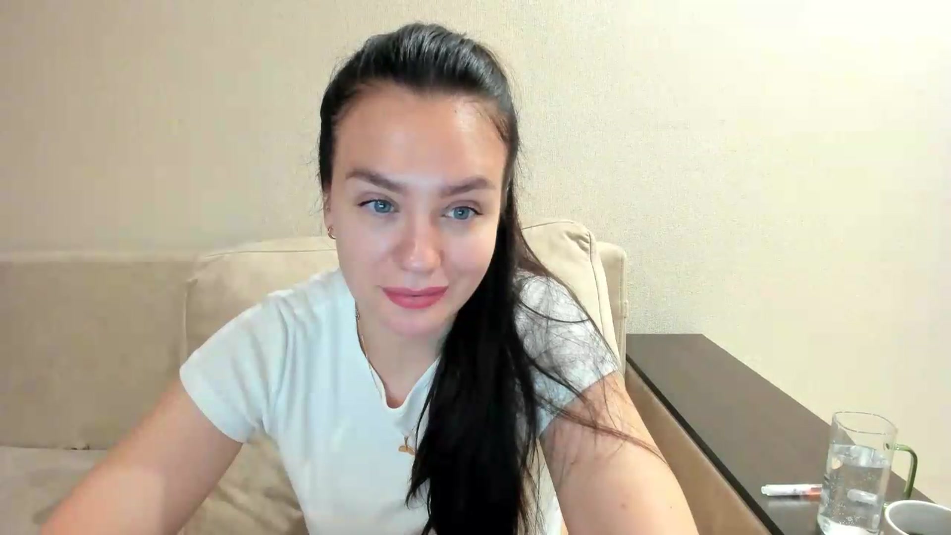 Gallery image thumbnail from Lillit__Wood_'s myfreecams stream on, 08/15/2026, 21:28 image 17 of 20