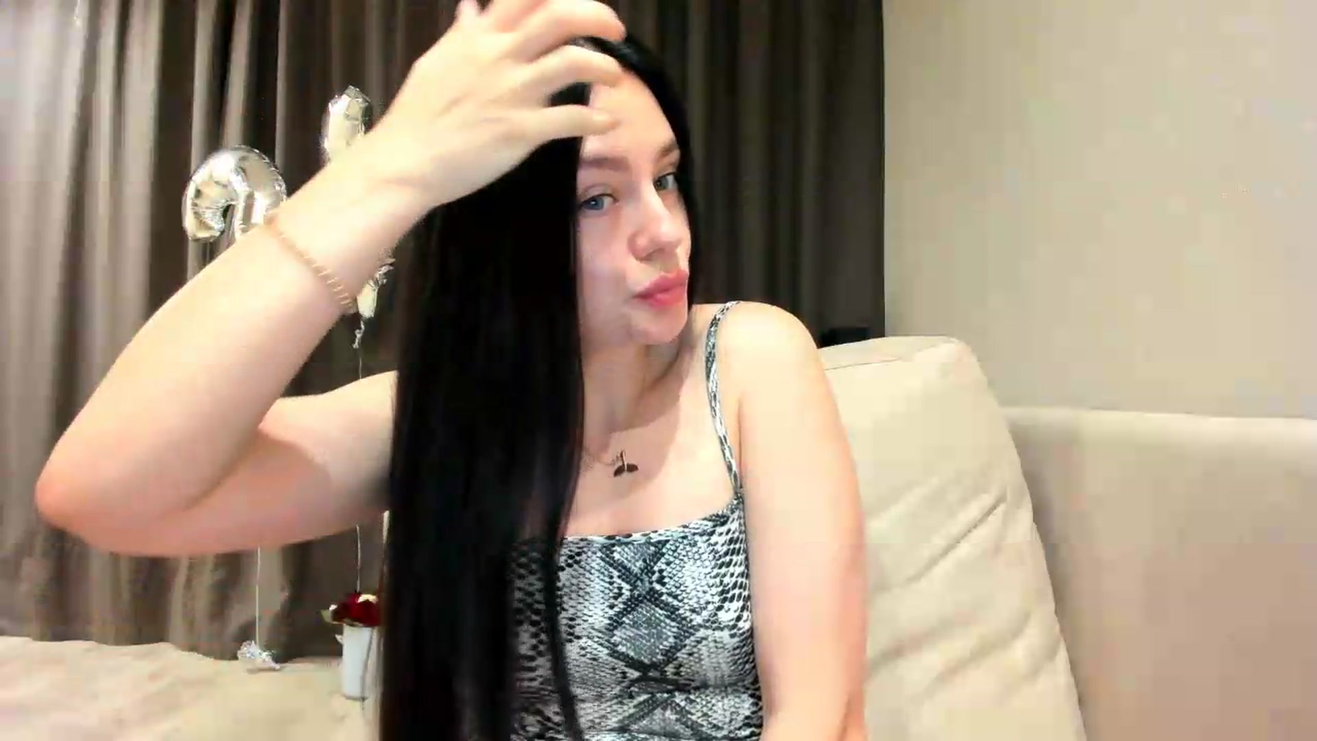 Gallery image thumbnail from Lillit__Wood_'s myfreecams stream on, 09/04/2026, 21:14 image 5 of 20