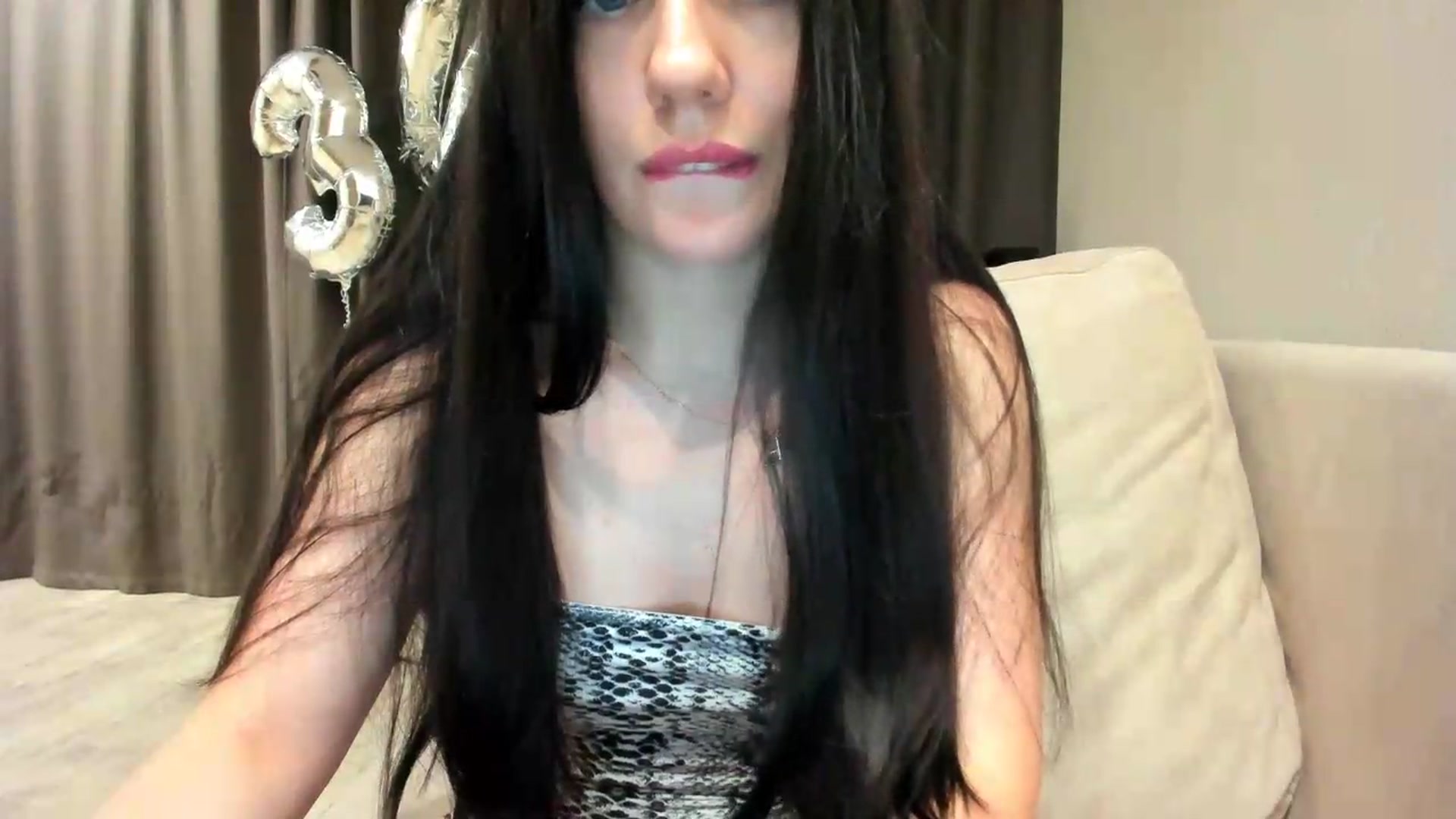 Gallery image thumbnail from Lillit__Wood_'s myfreecams stream on, 09/04/2026, 22:11 image 5 of 20