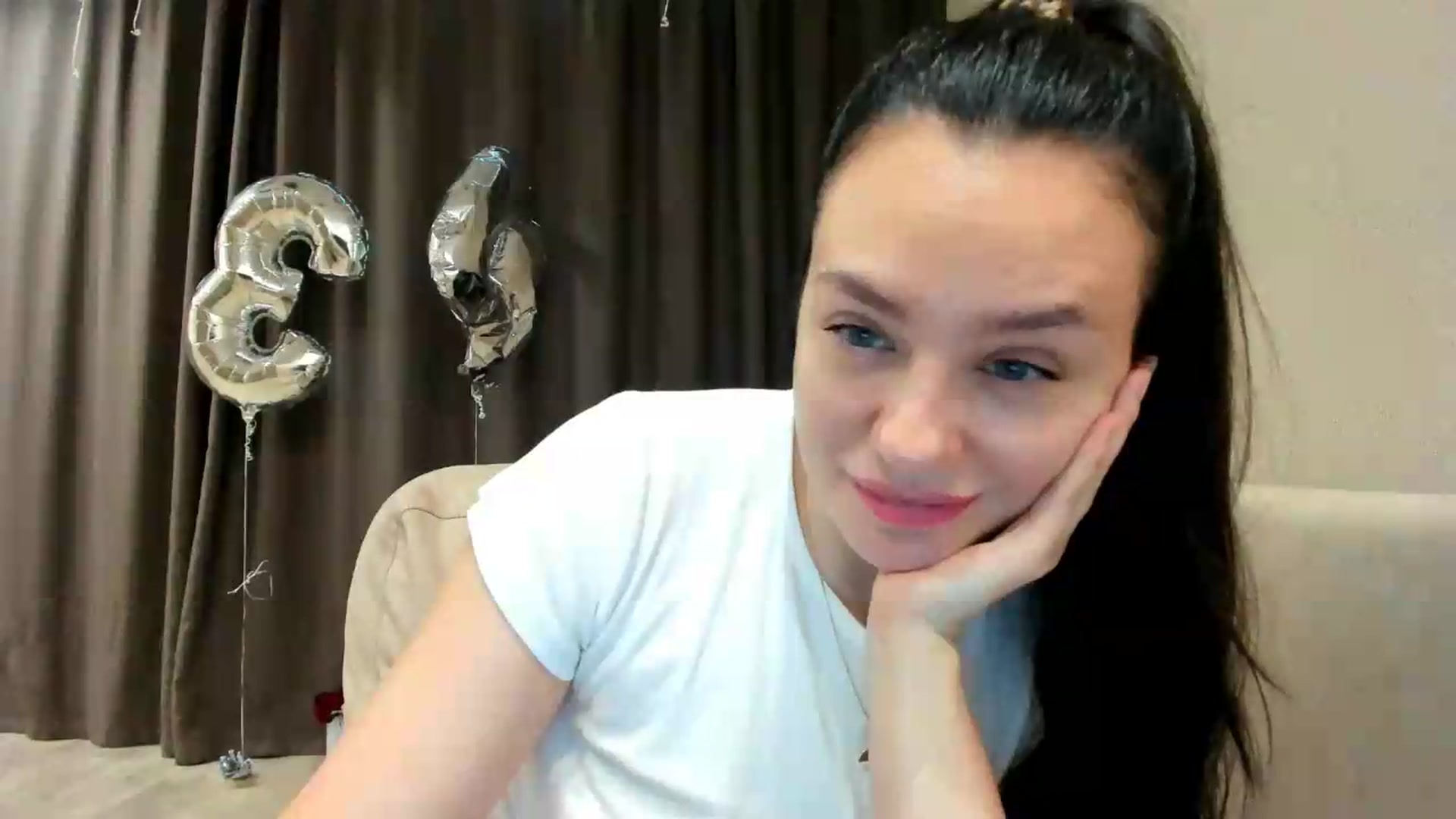 Gallery image thumbnail from Lillit__Wood_'s myfreecams stream on, 09/05/2026, 20:51 image 9 of 20