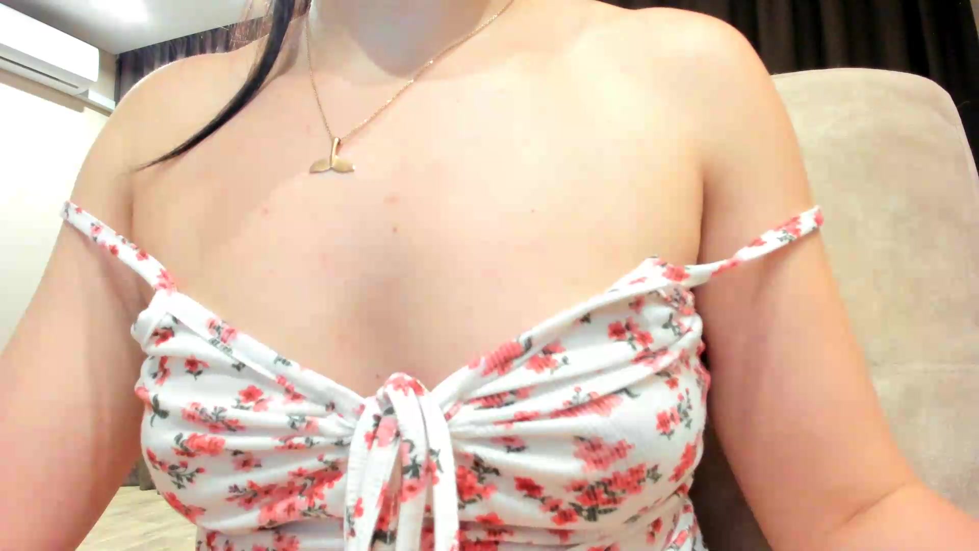 Gallery image thumbnail from Lillit__Wood_'s myfreecams stream on, 09/10/2026, 22:53 image 8 of 20