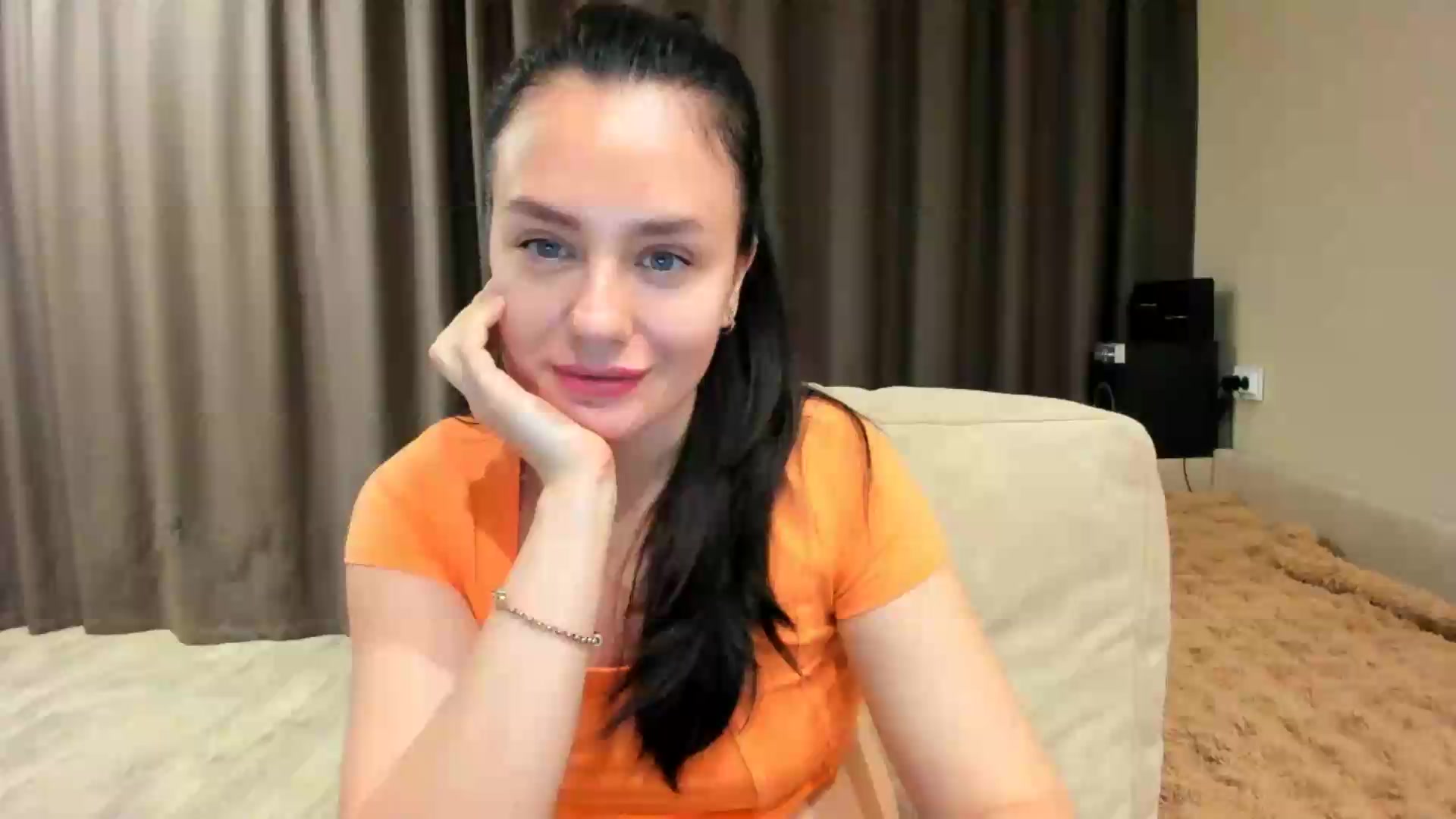 Gallery image thumbnail from Lillit__Wood_'s myfreecams stream on, 09/11/2026, 23:03 image 16 of 20