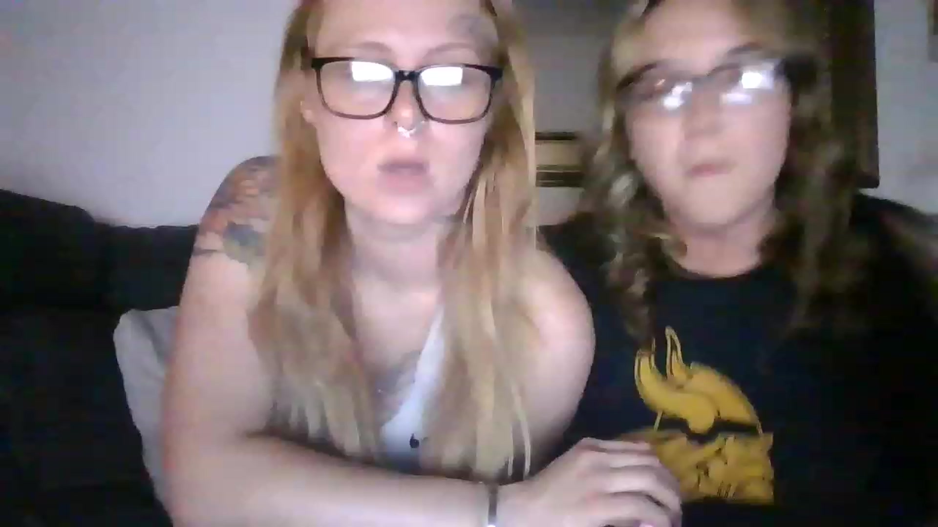 Gallery image thumbnail from Lillkitty97's myfreecams stream on, 05/22/2023, 03:46 image 12 of 20