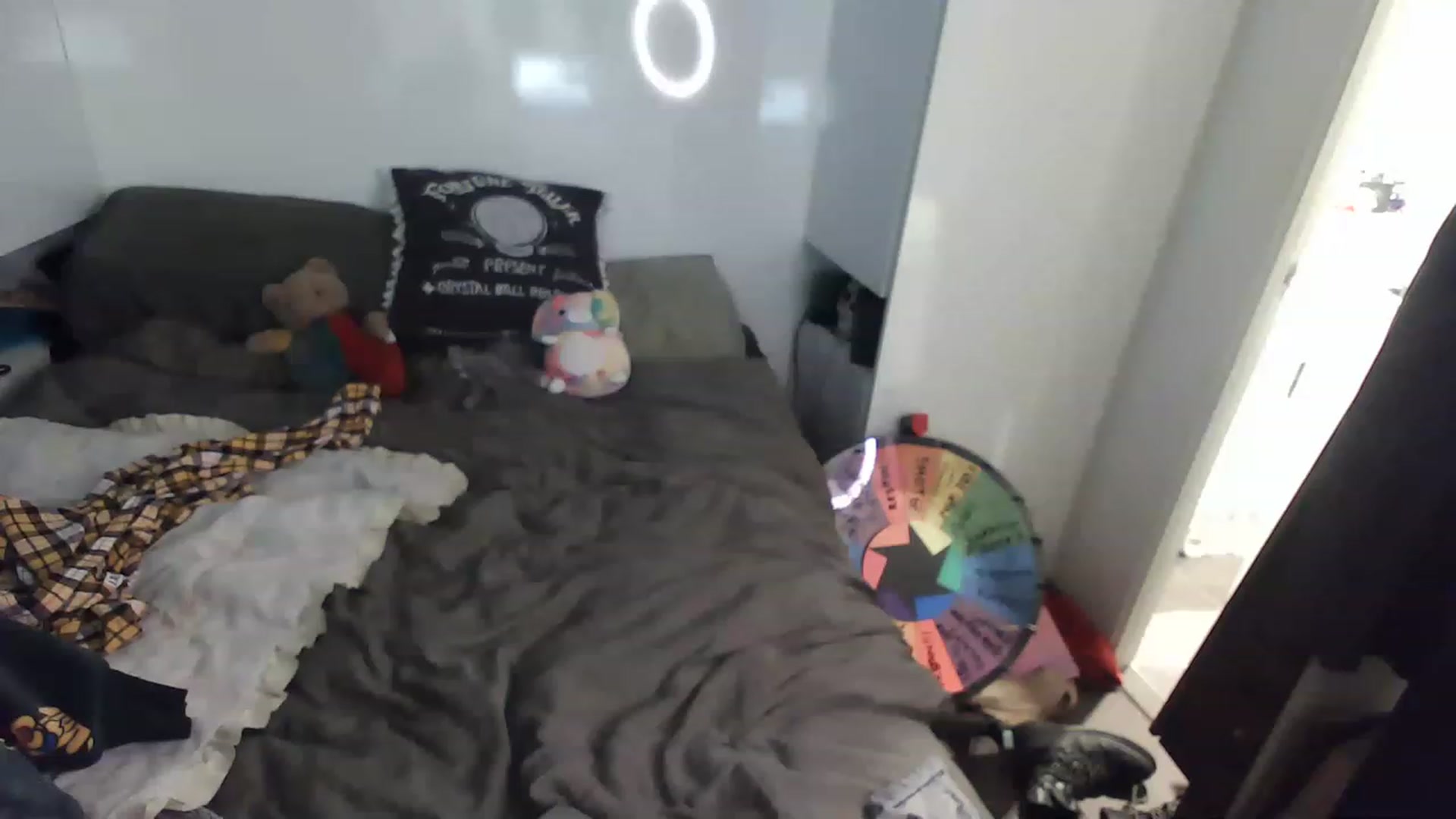 Gallery image thumbnail from Lilllamie's myfreecams stream on, 11/23/2022, 09:11 image 15 of 20