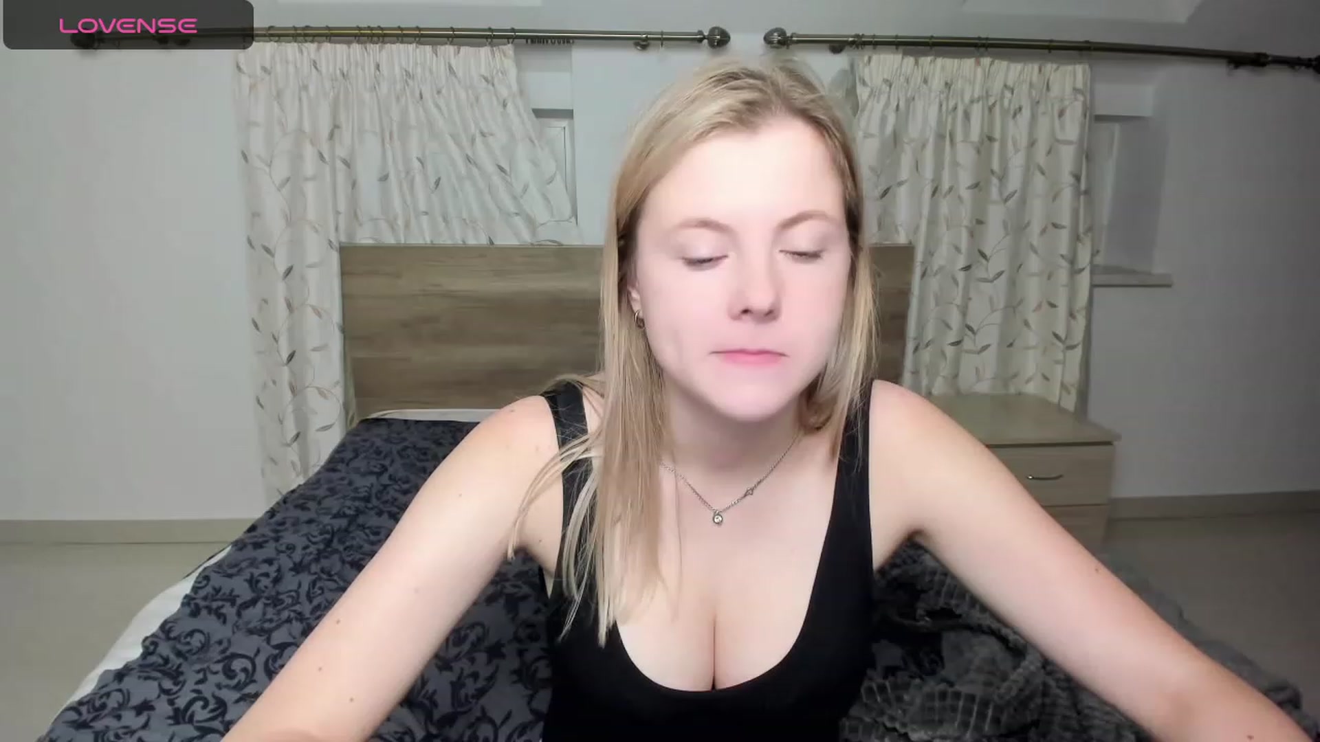 Gallery image thumbnail from LillyDepp's myfreecams stream on, 10/22/2023, 17:04 image 18 of 20