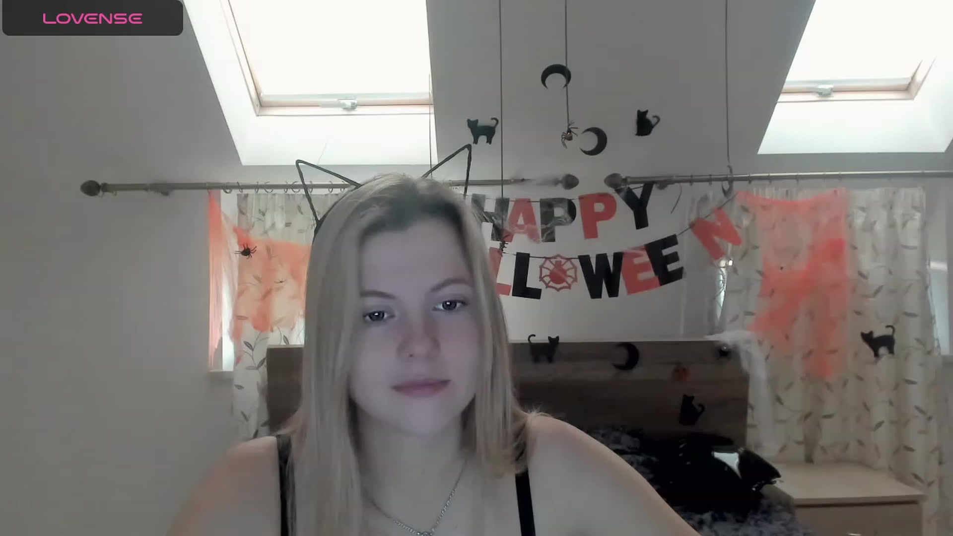 Gallery image thumbnail from LillyDepp's myfreecams stream on, 10/31/2023, 08:02 image 12 of 20